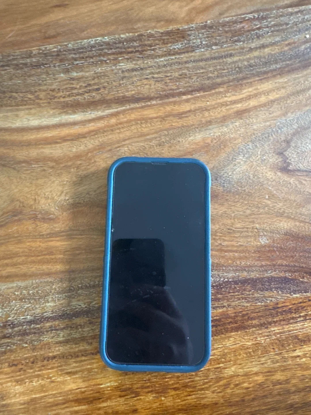 iPhone 14 - Blue thumbnail