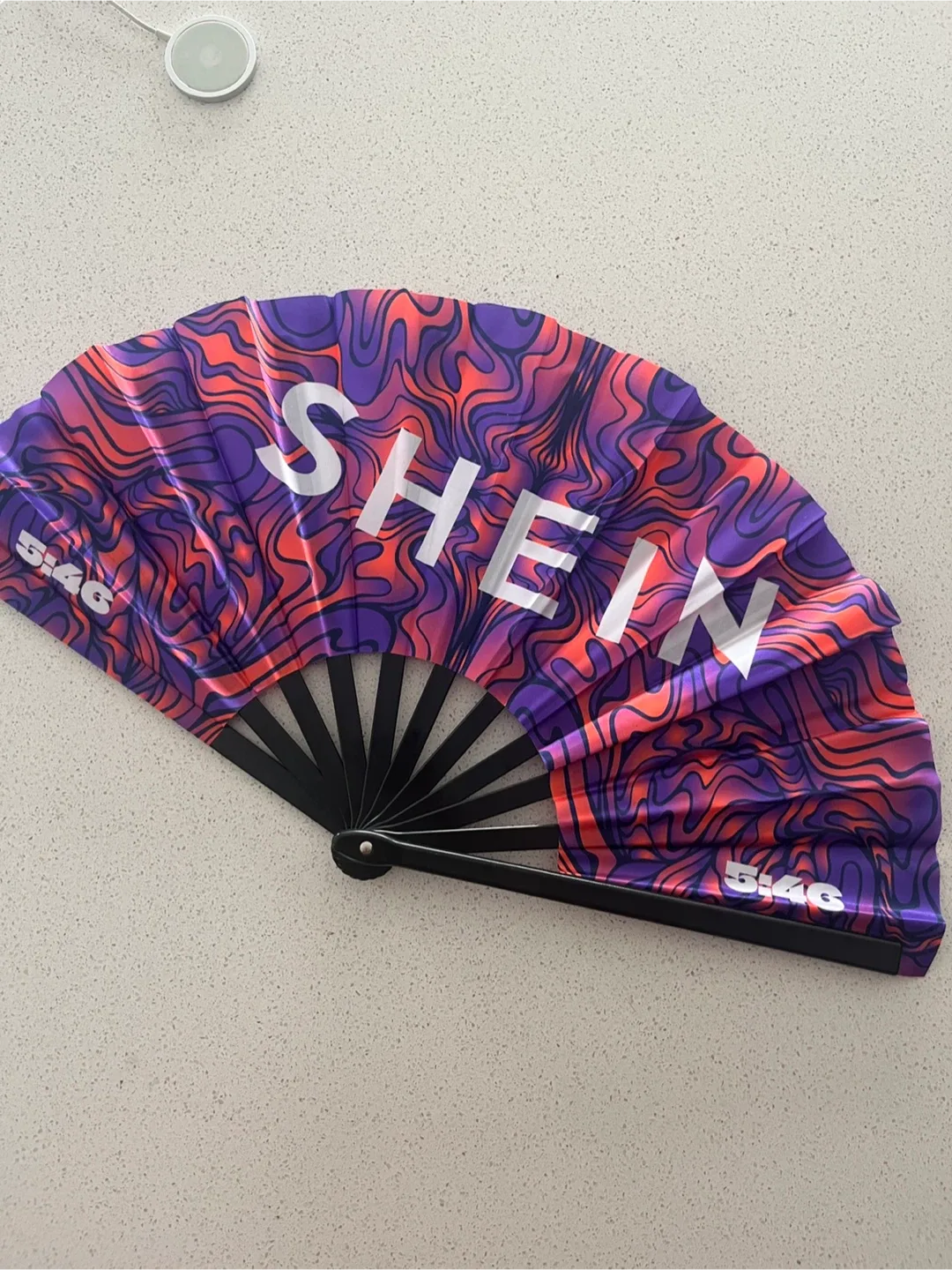 Shein Hand Fan - Sturdy thumbnail