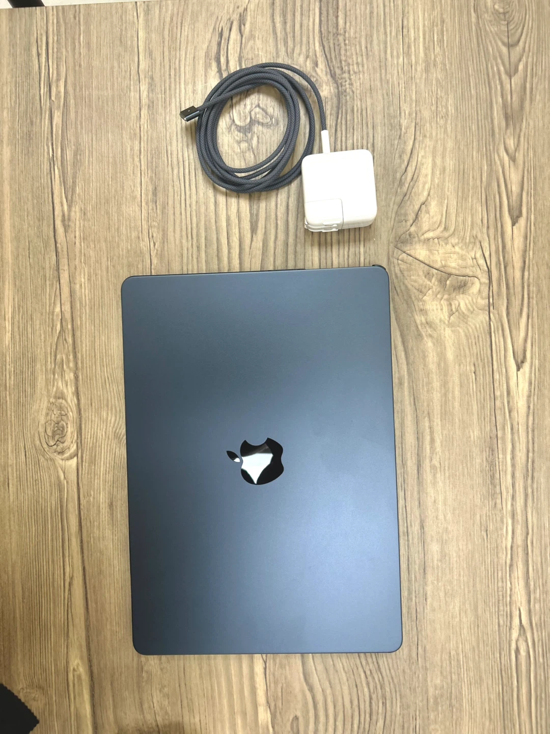 Apple MacBook Air 13.6” (M2, 256GB SSD) – Like New - photo 3