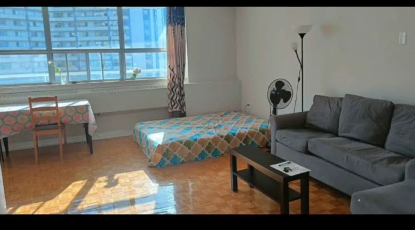 1 bhk hall availble for rent Parliament Street thumbnail