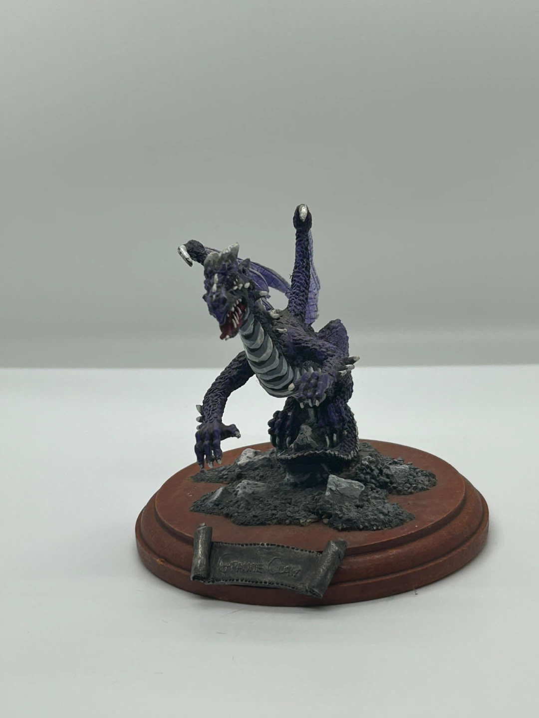 Dragon Figurine - Apronite Claw & Lung Wang