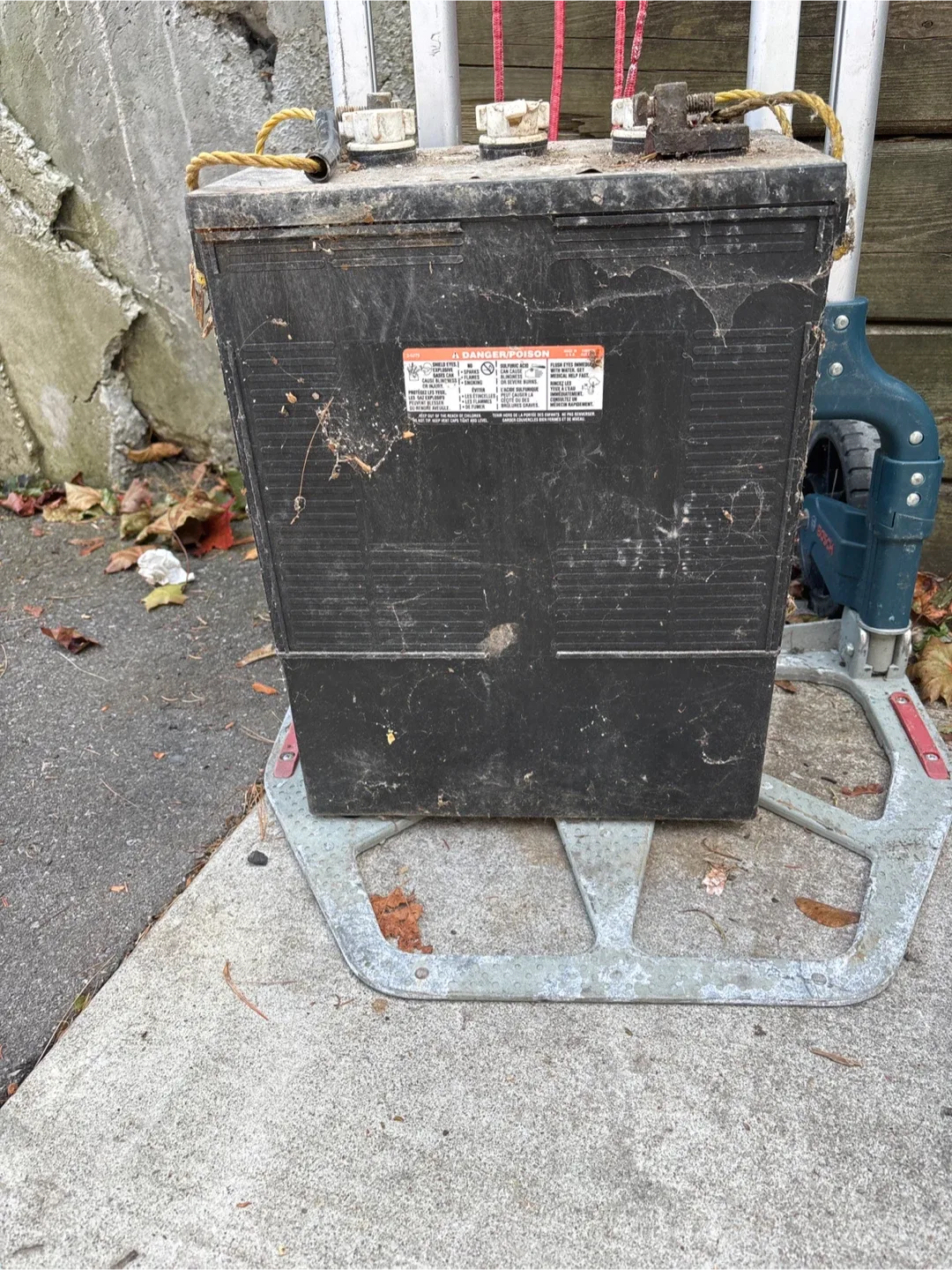 4.  Used  6v Batteries image indicator(2)