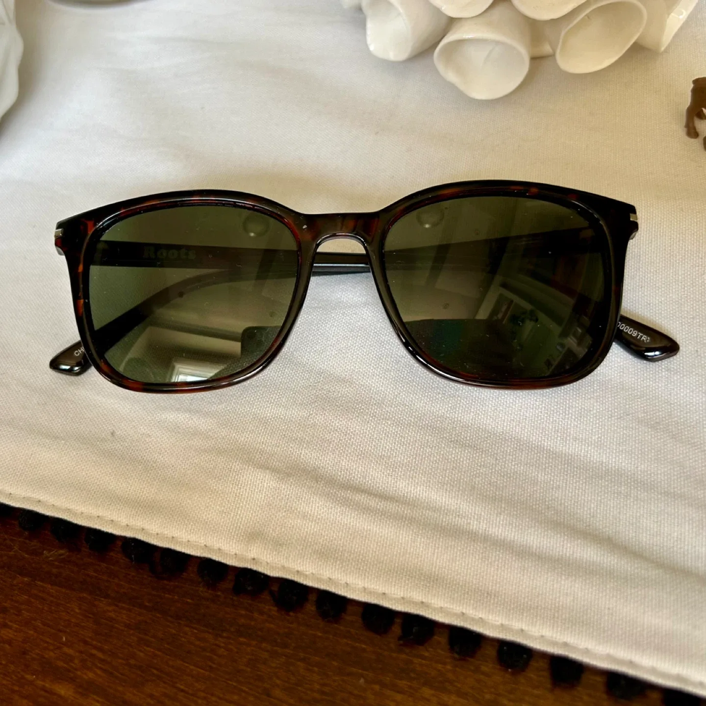 Roots Sunglasses - Tortoise Shell image indicator(2)