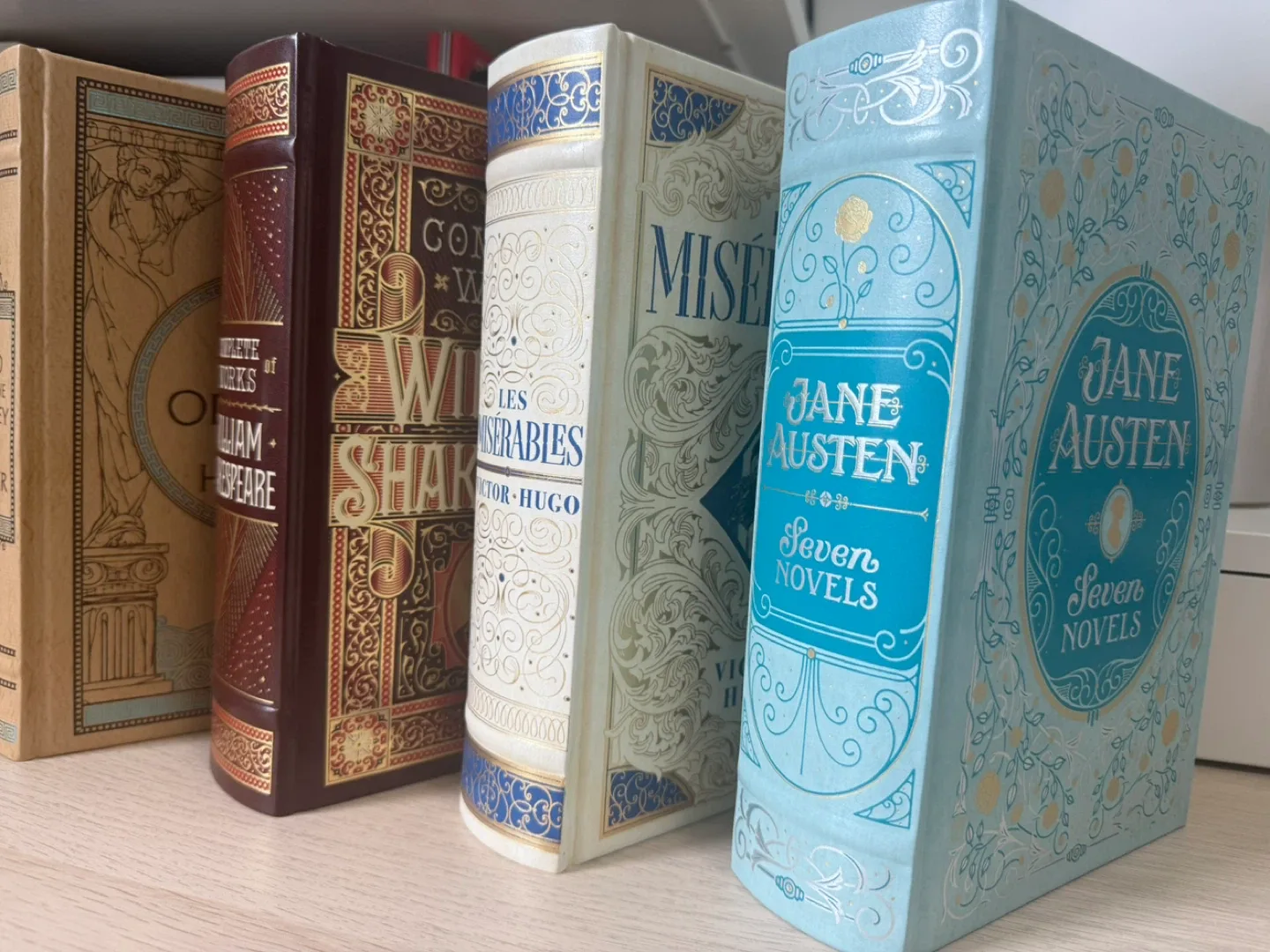 Barnes & Noble Leatherbound Classics Set (Good Condition) image indicator(6)