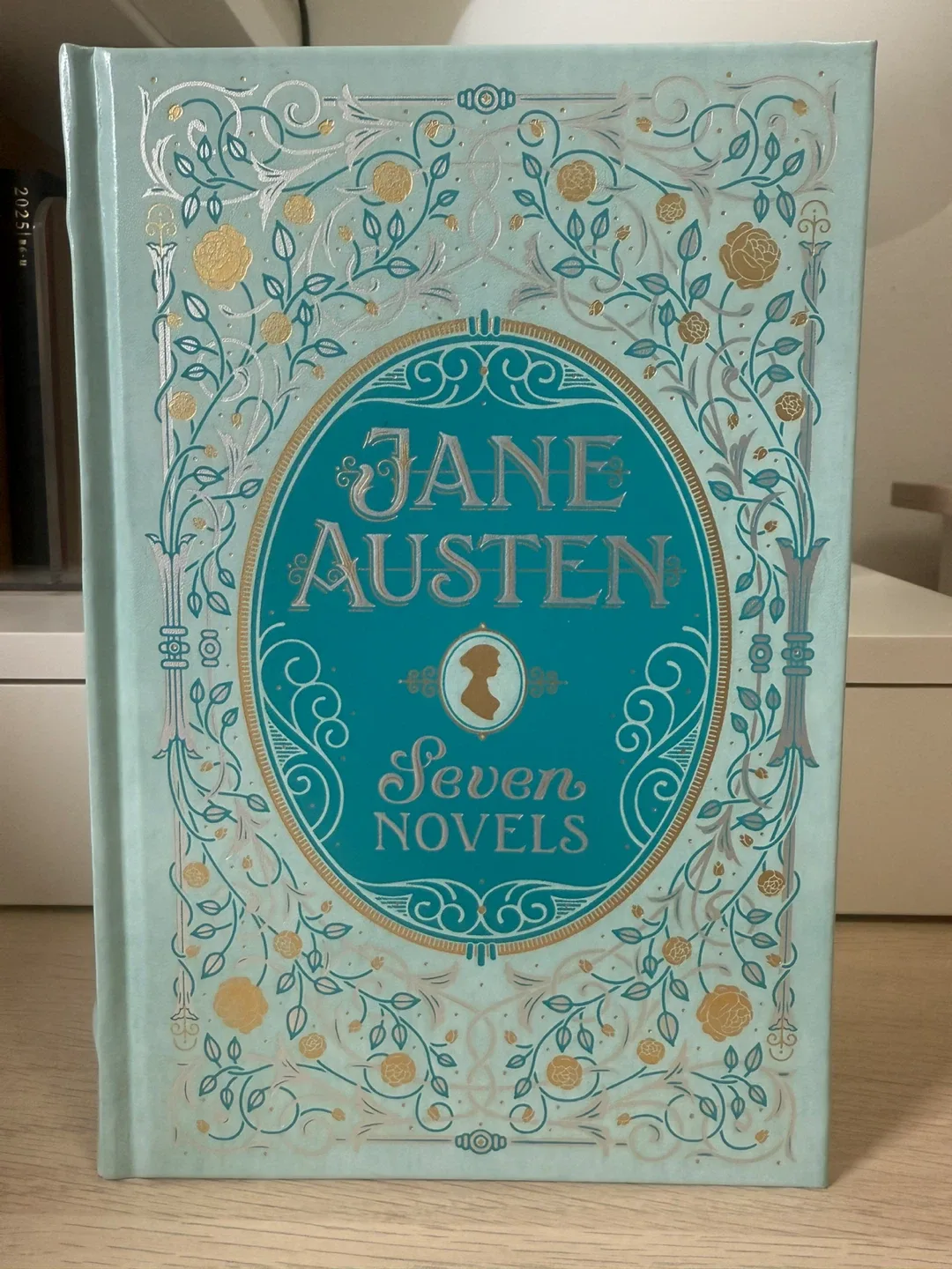 Barnes & Noble Leatherbound Classics Set (Good Condition) image indicator(2)