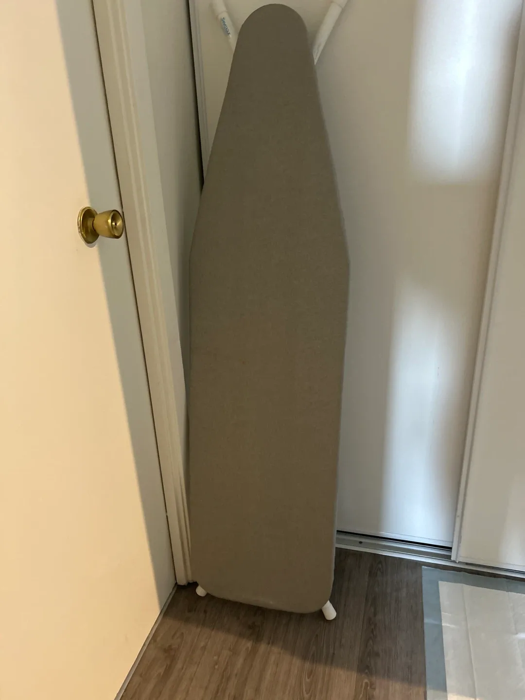 Ironing Board  🥕🥕🥕 thumbnail