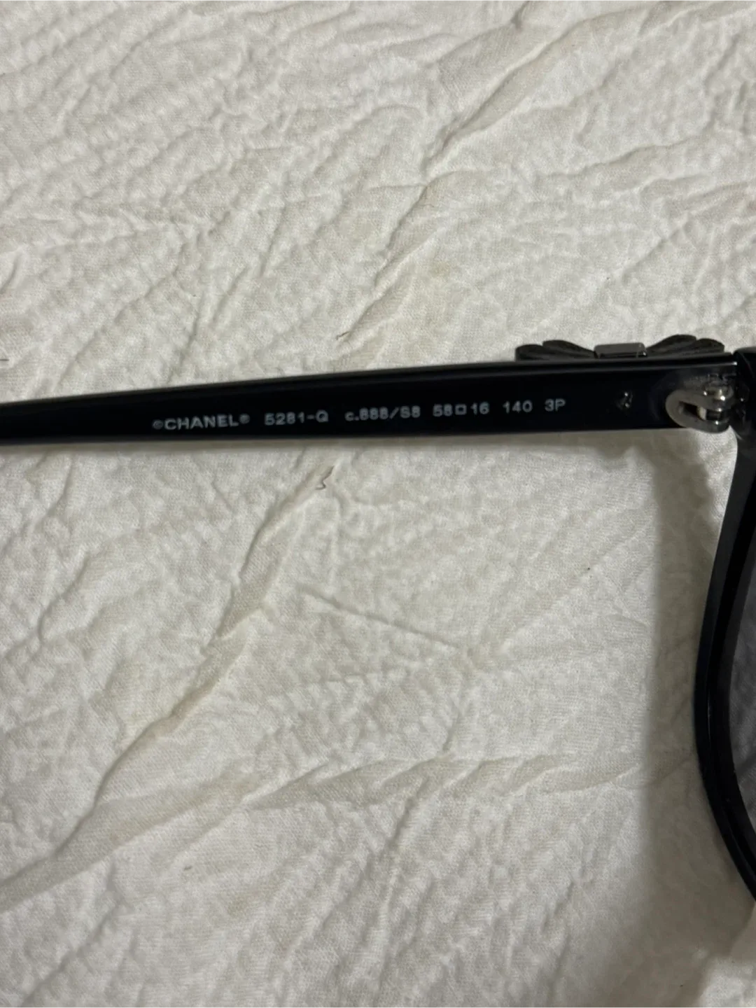 Chanel 5281-Q Sunglasses with Case image indicator(4)