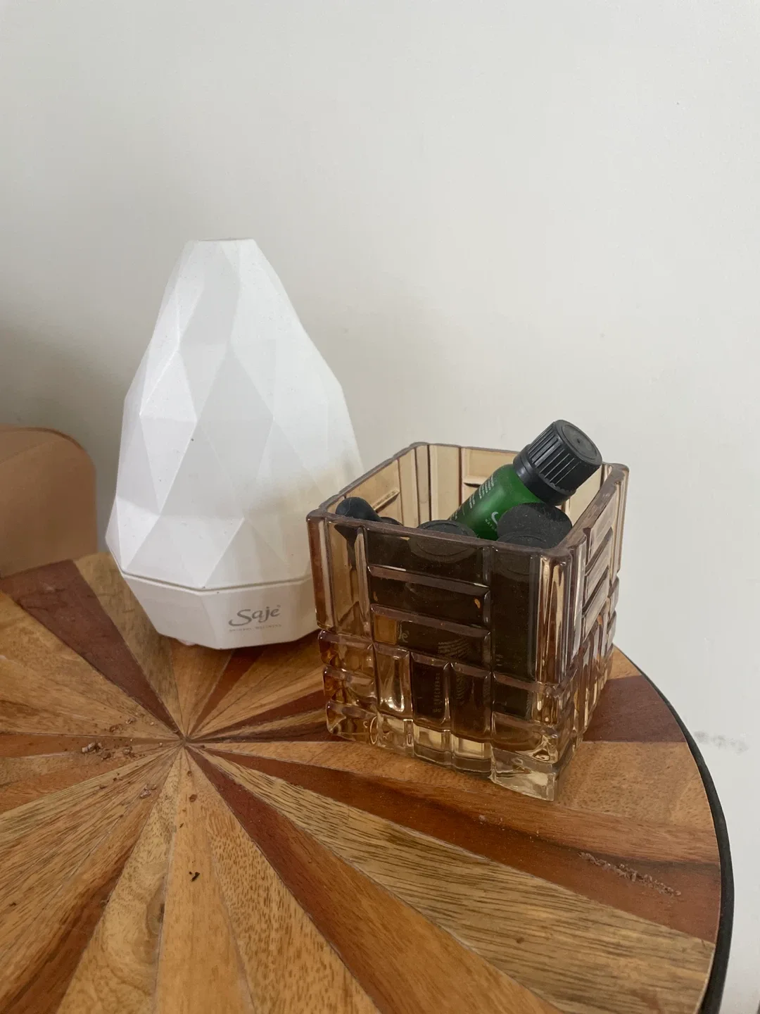 Saje Natural Wellness Essential Oil Diffuser & Blends thumbnail