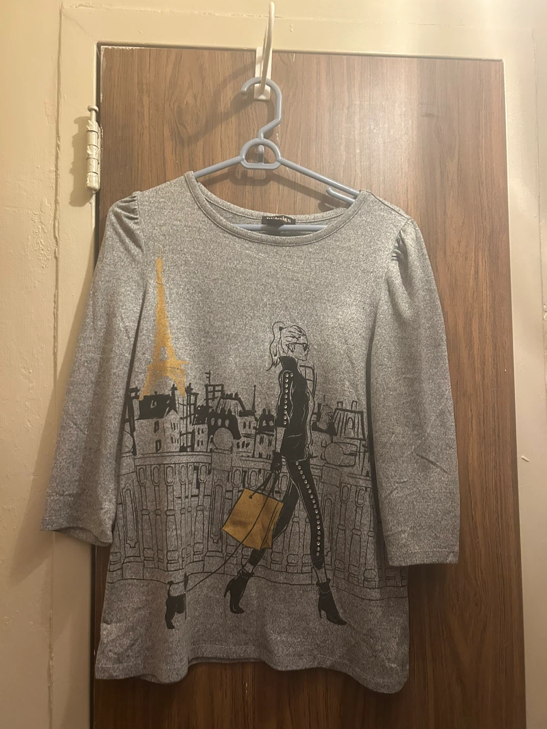 Assorted Women's Tops - photo 5