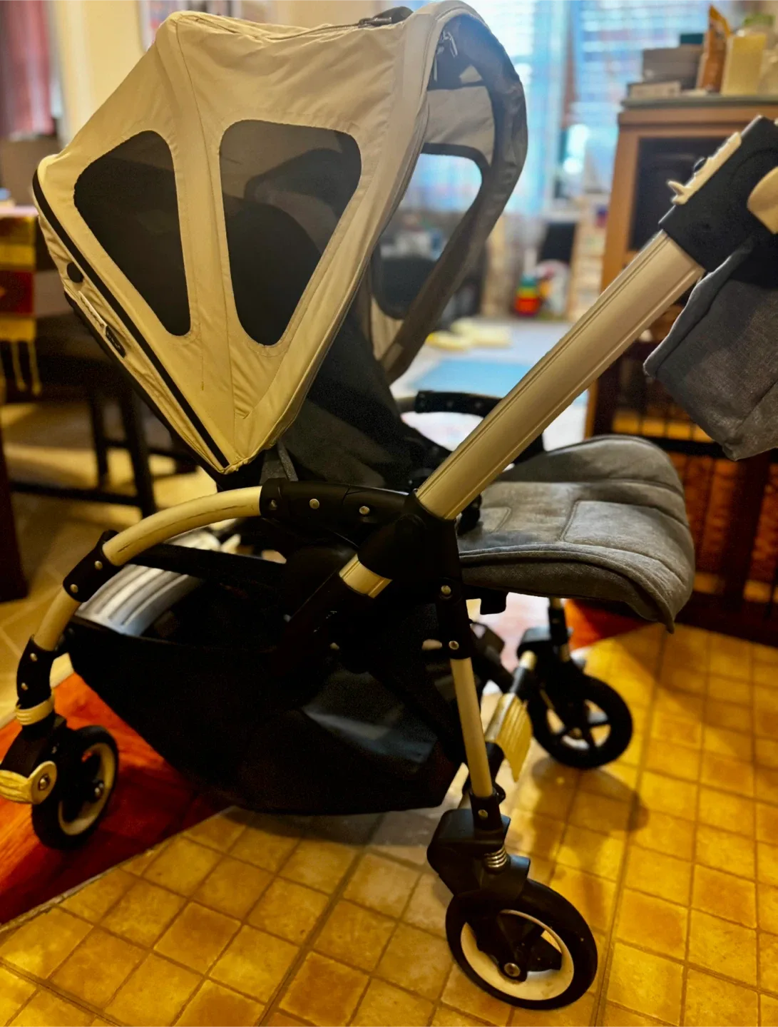 Bugaboo Bee 5 Stroller and accessories image indicator(3)
