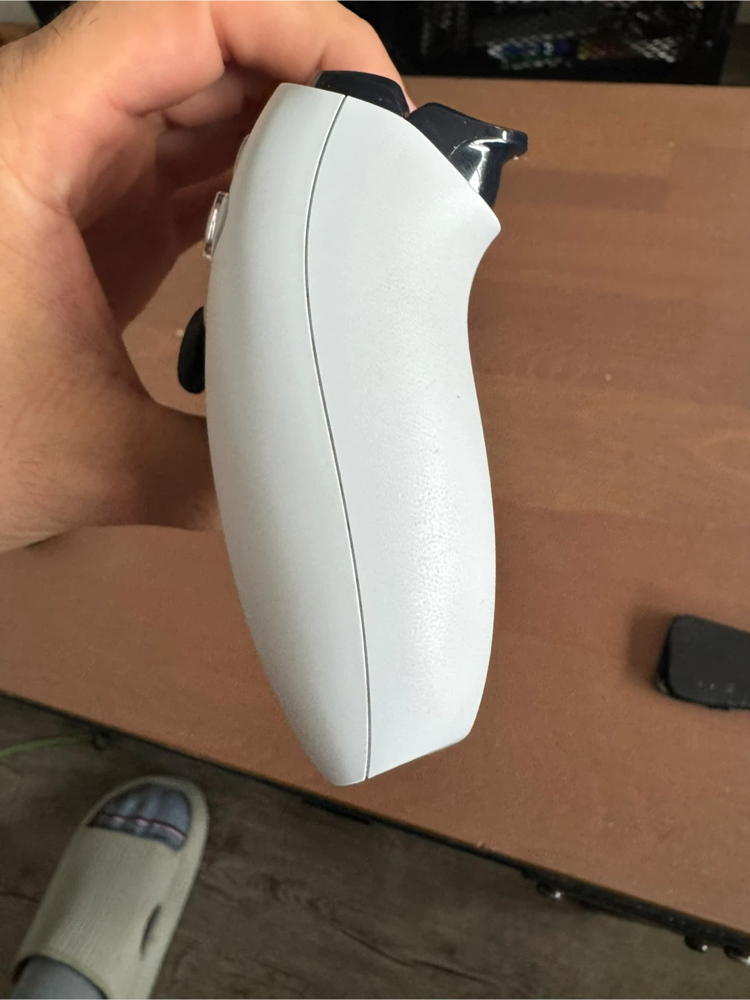 Sony PlayStation 5 DualSense Wireless Controller - White - photo 2