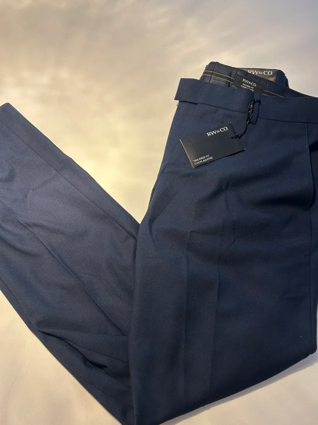 Brand New RW&CO. Tailored Fit Men’s Dress Pants - 31x32