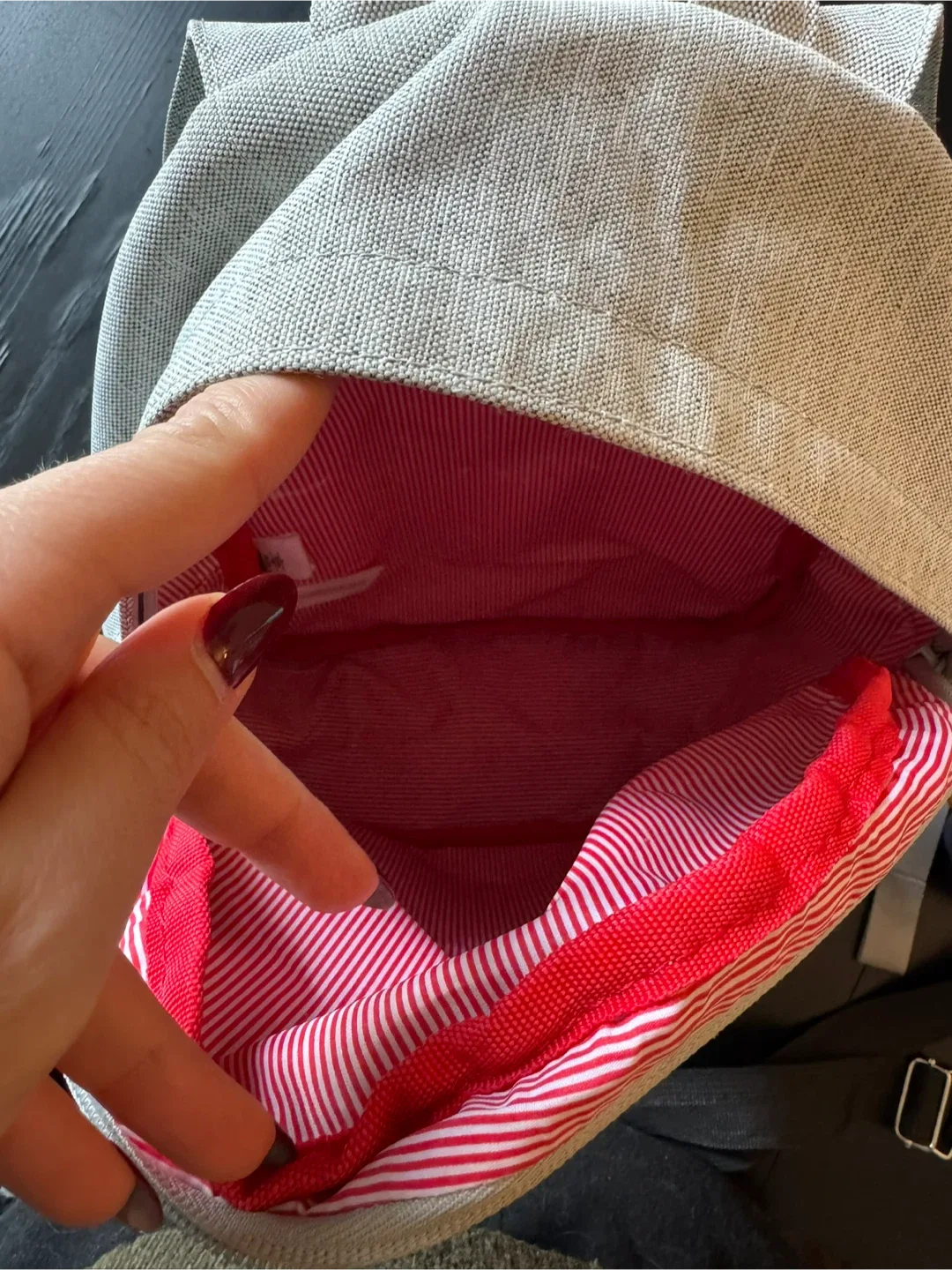 Herschel Supply Co. Brand Backpack image indicator(3)