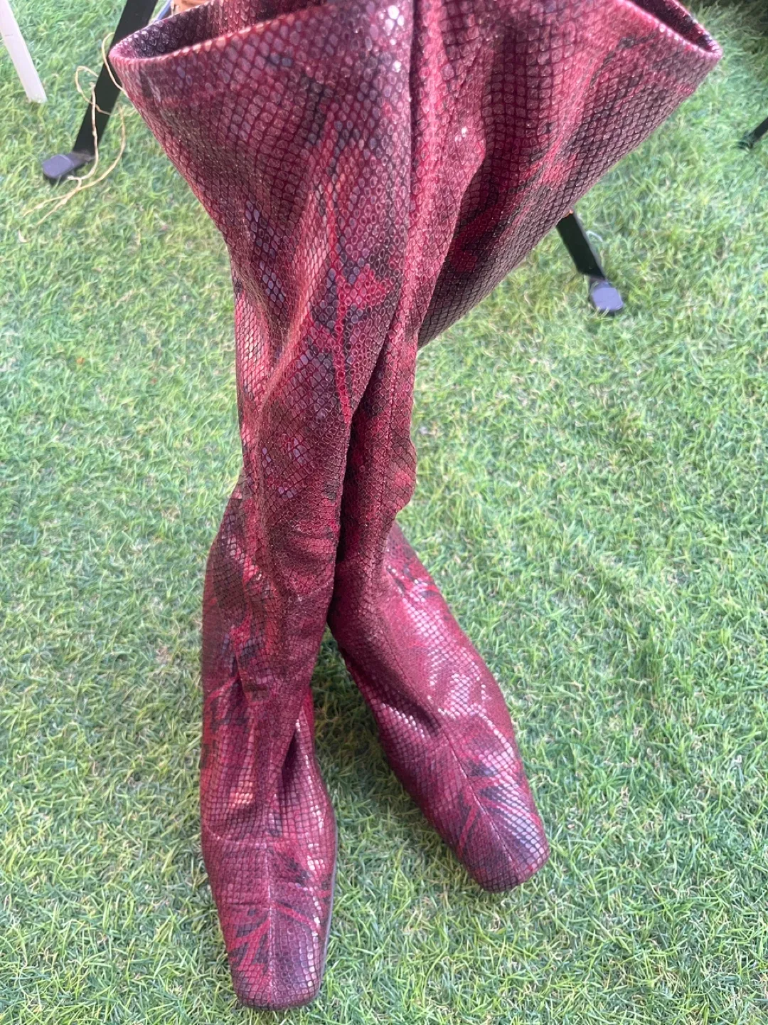 Snake sequin  Boots image indicator(2)