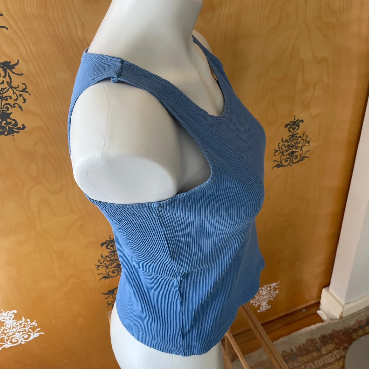 Vintage 90s Blue Ribbed Cropped Tank Top s/M image indicator(9)