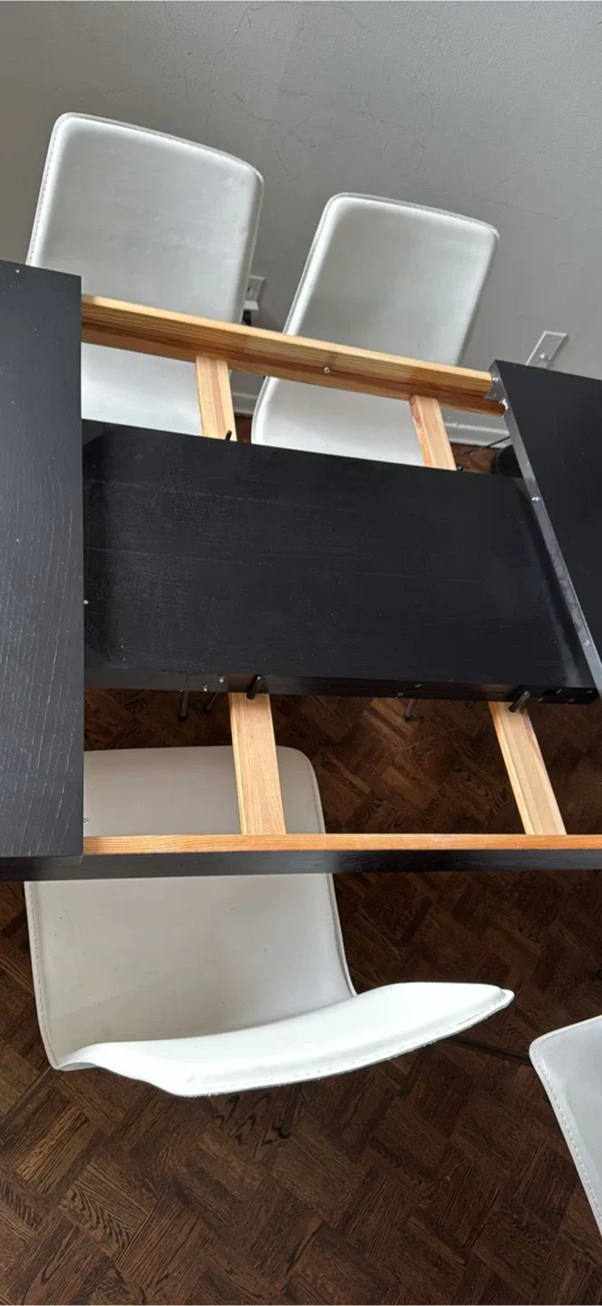 Extendable Dining Table - Black image indicator(4)