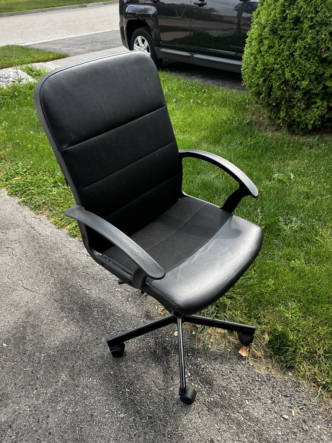 Black Office Chair