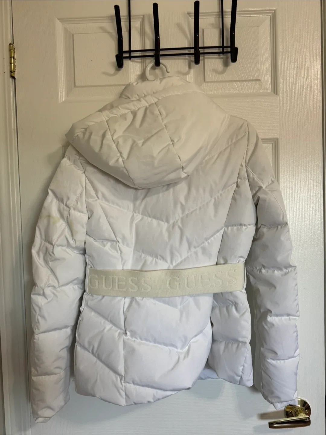 Guess White Puffer Jacket image indicator(3)