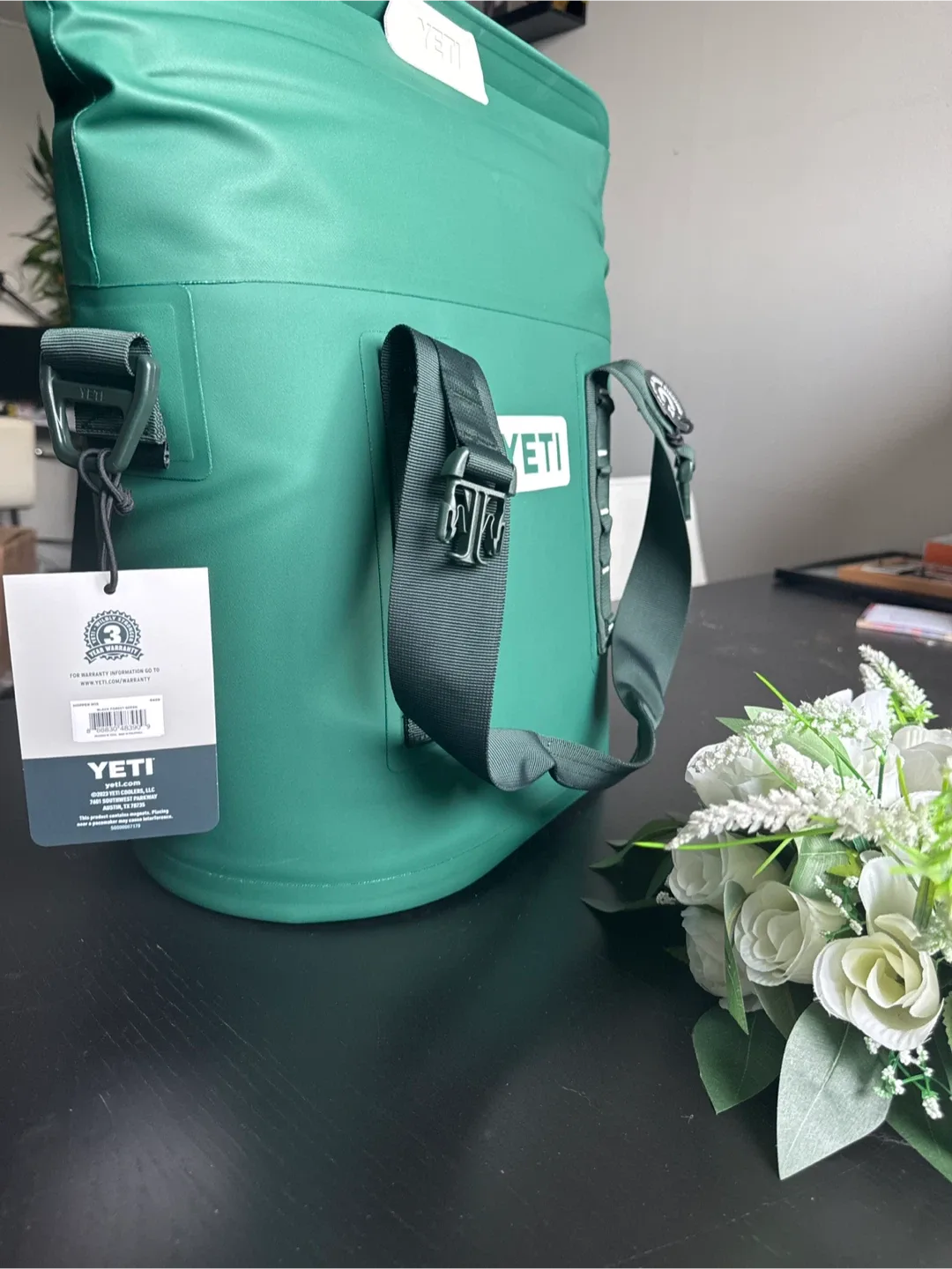 Yeti Hopper M20 Soft Cooler Bag, New image indicator(2)