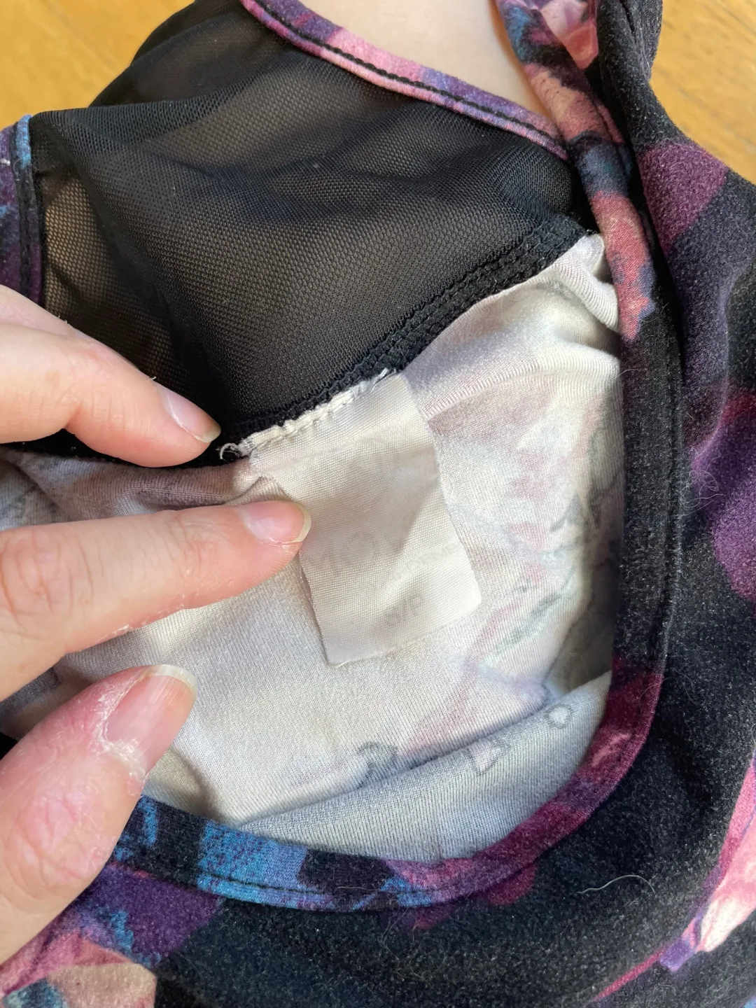 Floral Exercise Shirt image indicator(3)