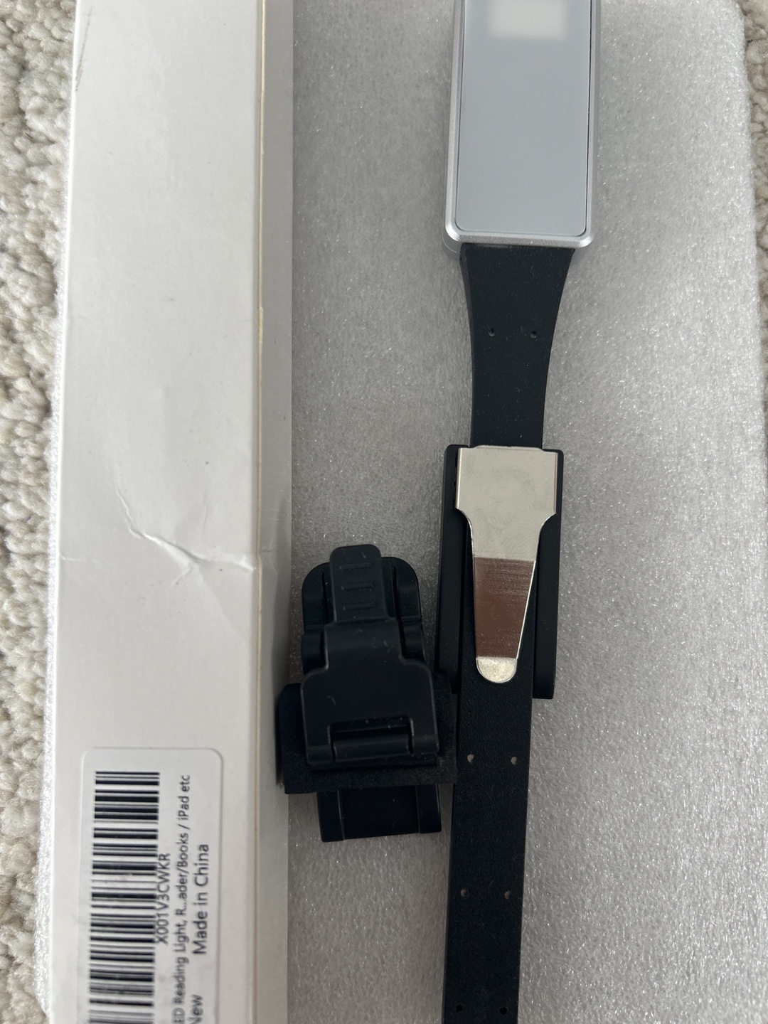 New LED Rechargeable Clip-on Book Light - photo 2