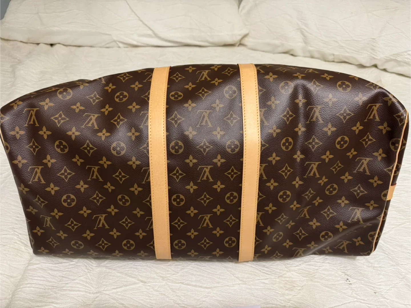 Louis Vuitton Monogram Canvas Keepall 55 image indicator(3)