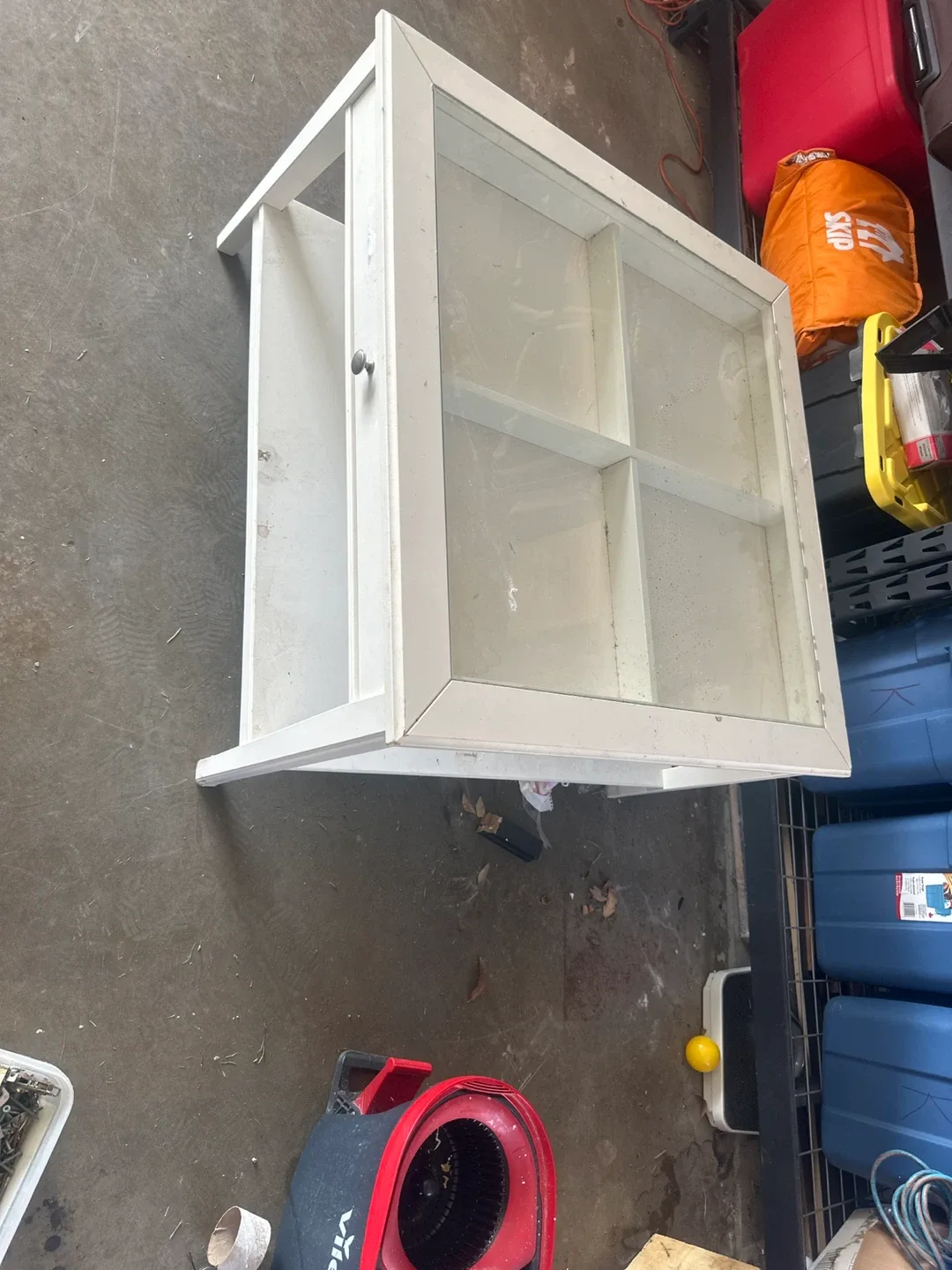 White Display Cabinet thumbnail