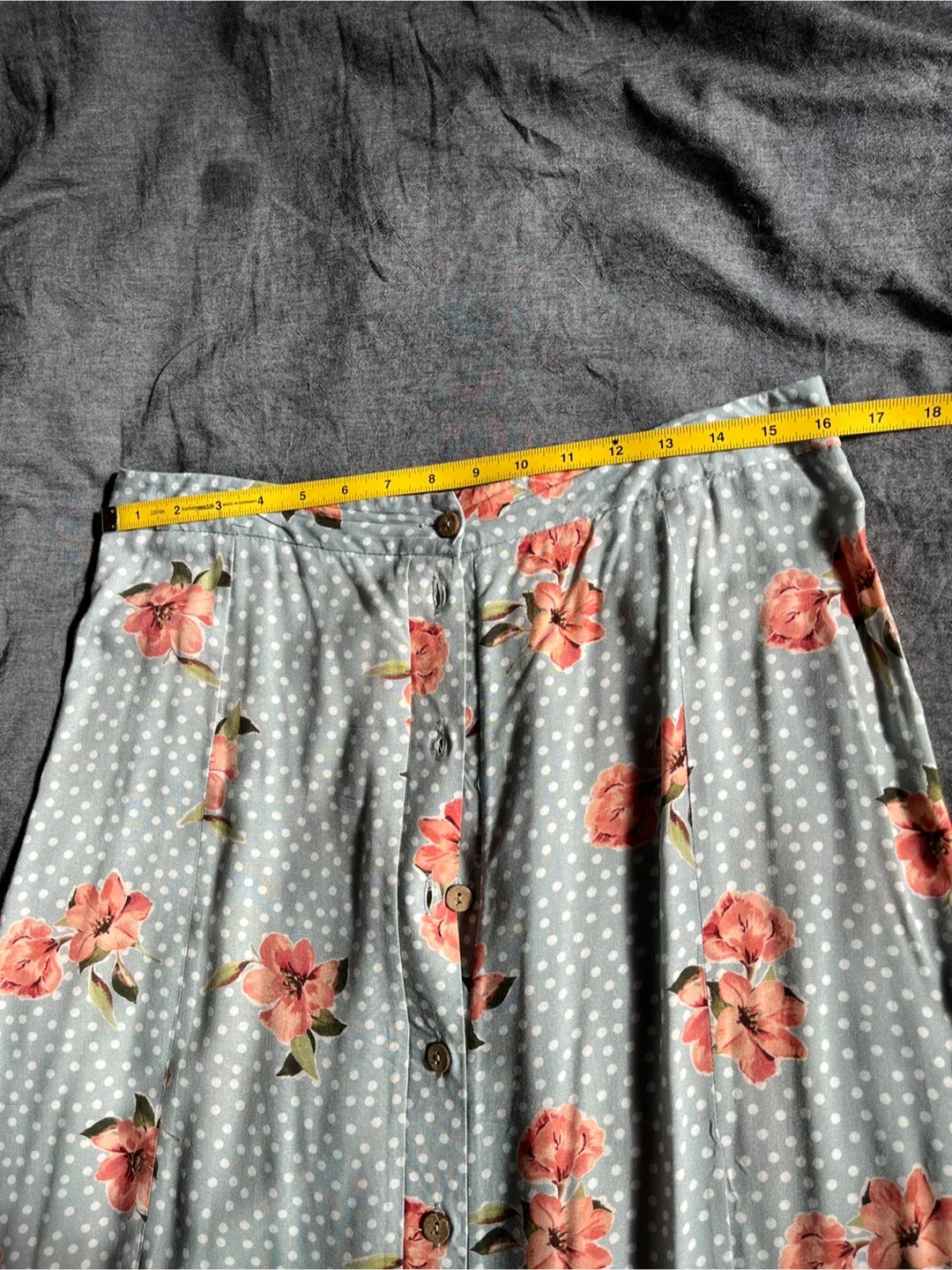 Floral Midi Skirt Women's Button-Down New Look Size Large image indicator(5)