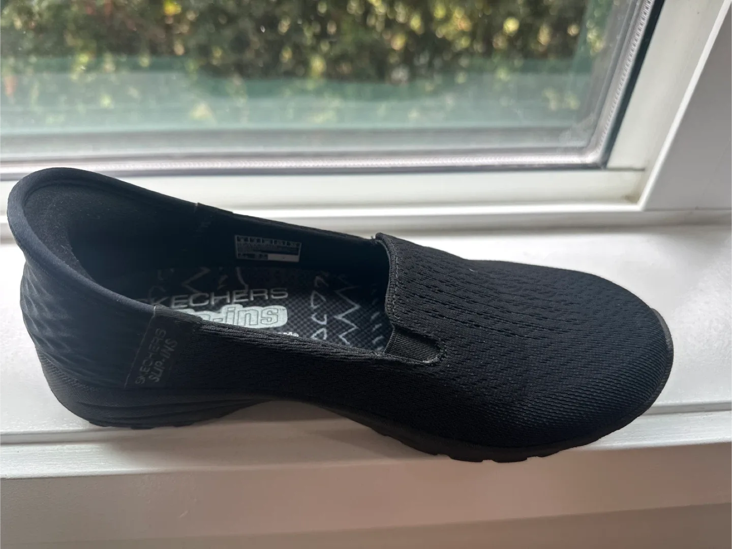 Skechers Slip-ins: Hands Free Go Walk Arch Fit - Grateful image indicator(2)