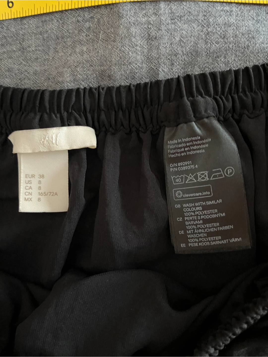 H&M Black Skirt - photo 4
