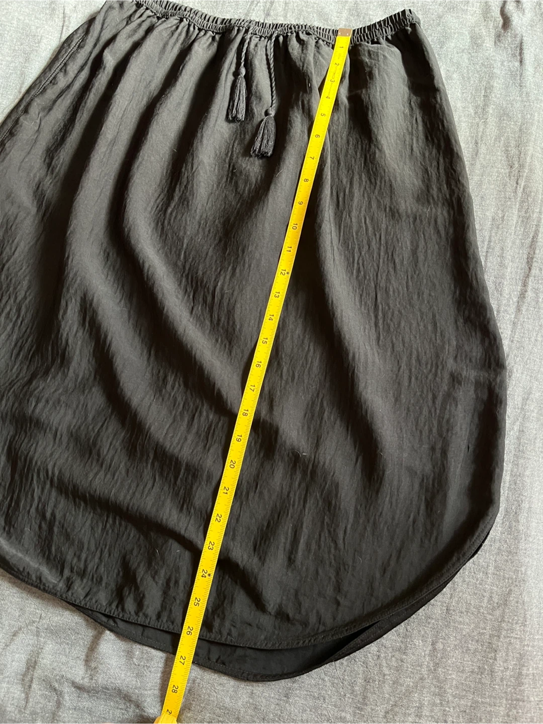 H&M Black Skirt - photo 2