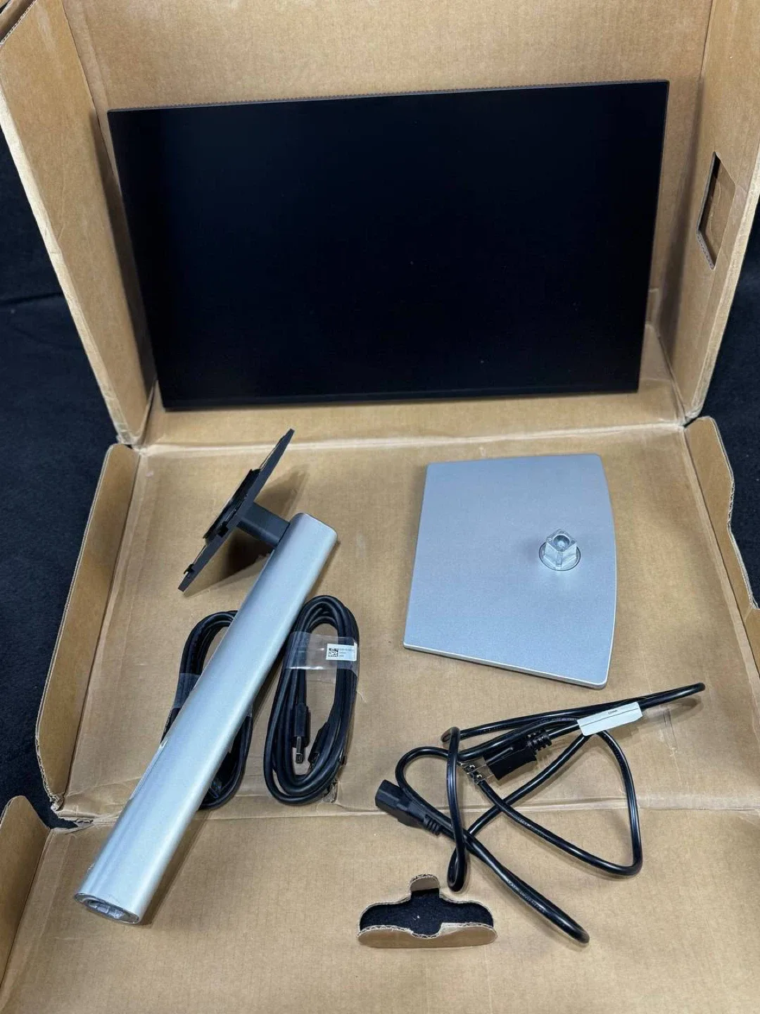 Dell P2225H 22” Monitor – Open Box thumbnail