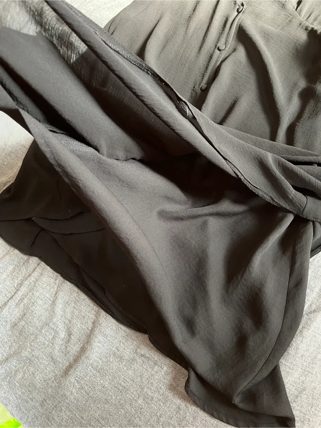 Sparkle & Fade Black Dress - Size M image indicator(5)