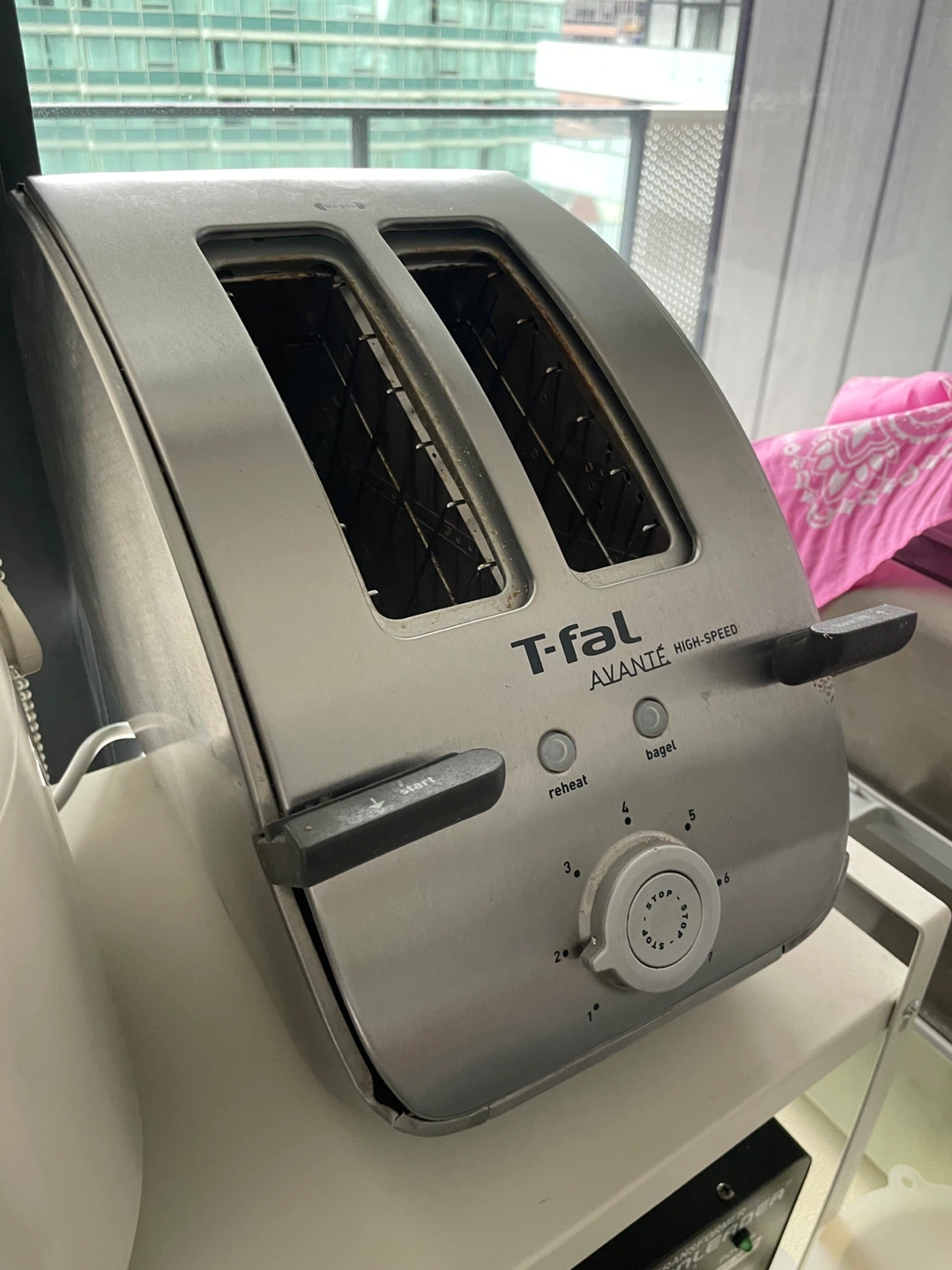 T-fal Avante High-Speed Toaster - photo 2