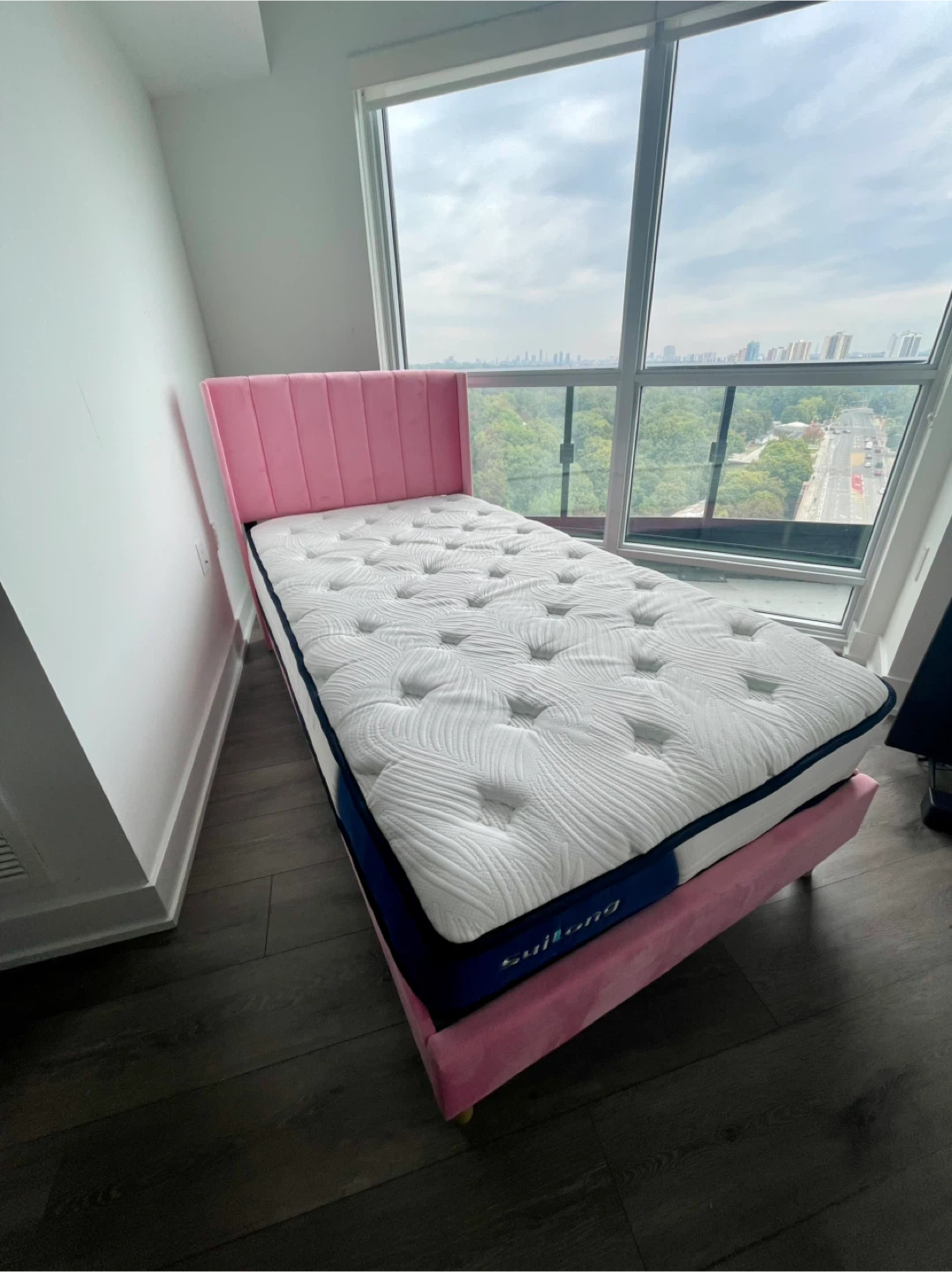 Suilong Twin Bed Frame with Mattress - Pink - photo 2