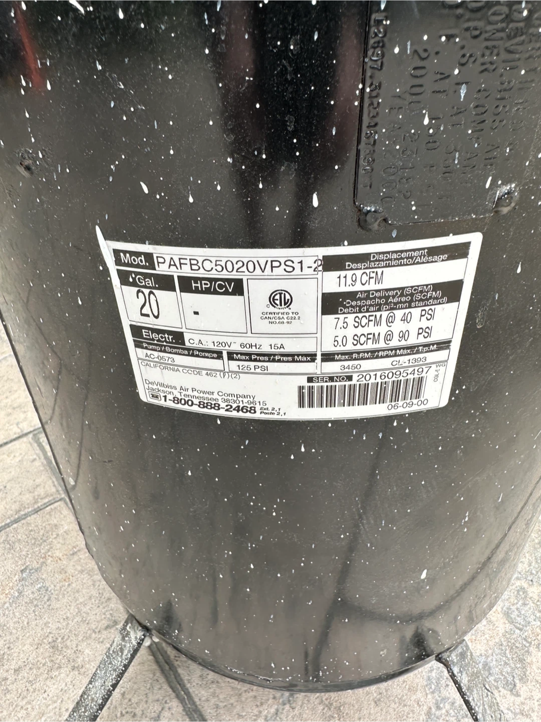 Air Compressor 20 Gallon 5 HP - photo 4