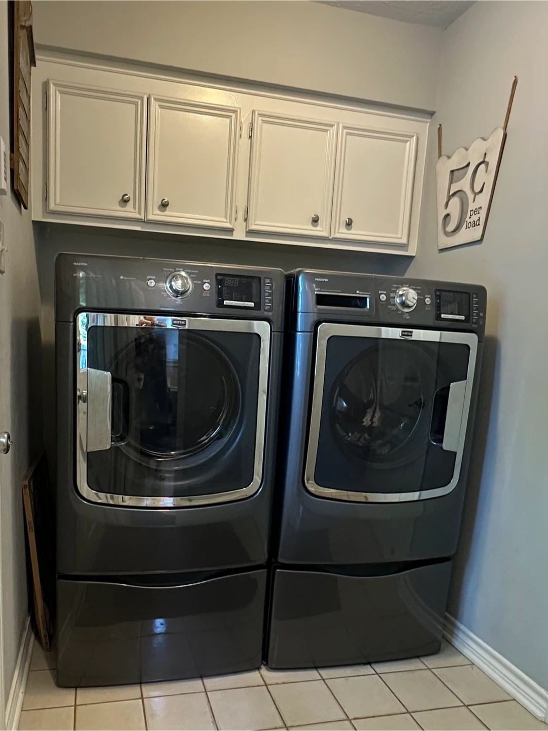 Maytag Washing Machine and Dryer Set
