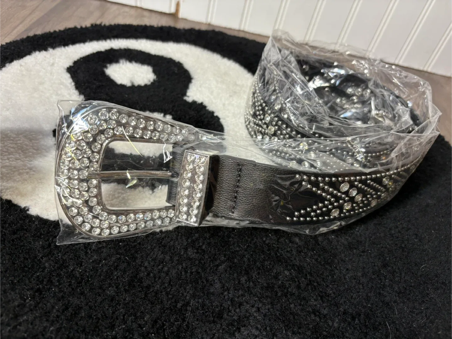Rhinestone Studded Belt - New in Box! image indicator(4)