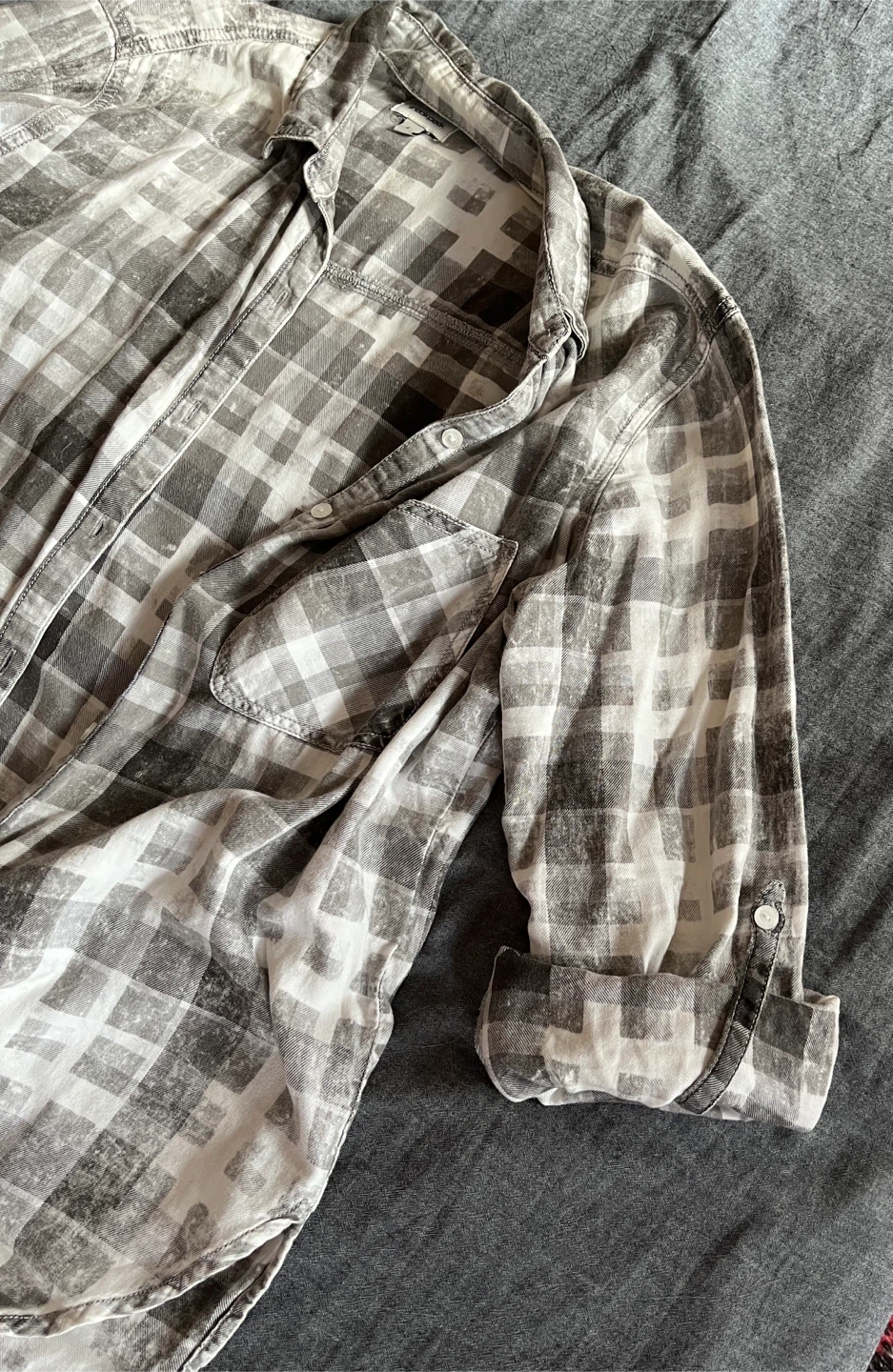 Sneak Peek Plaid woman’s Shirt - Size L - photo 4