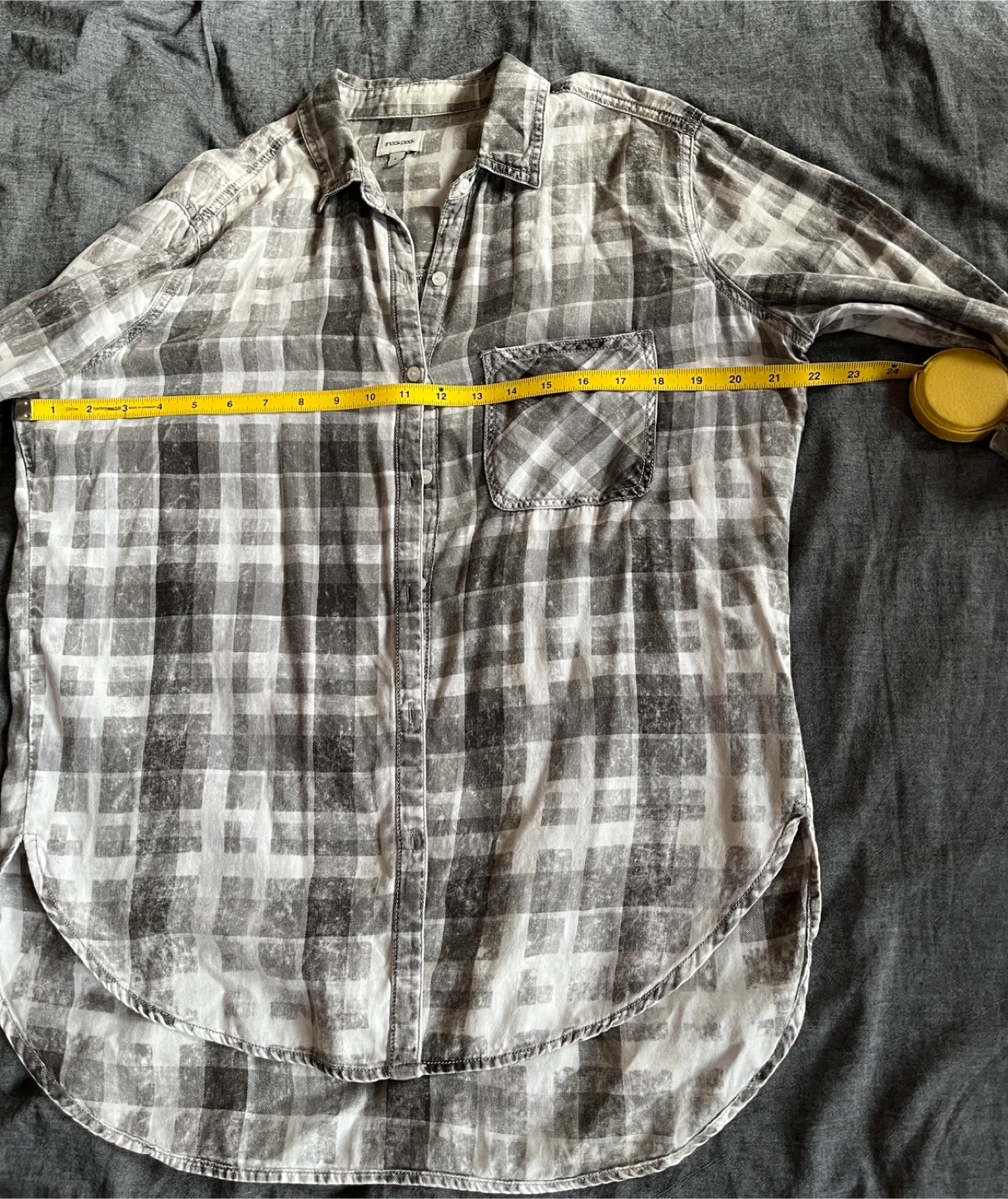 Sneak Peek Plaid woman’s Shirt - Size L - photo 5