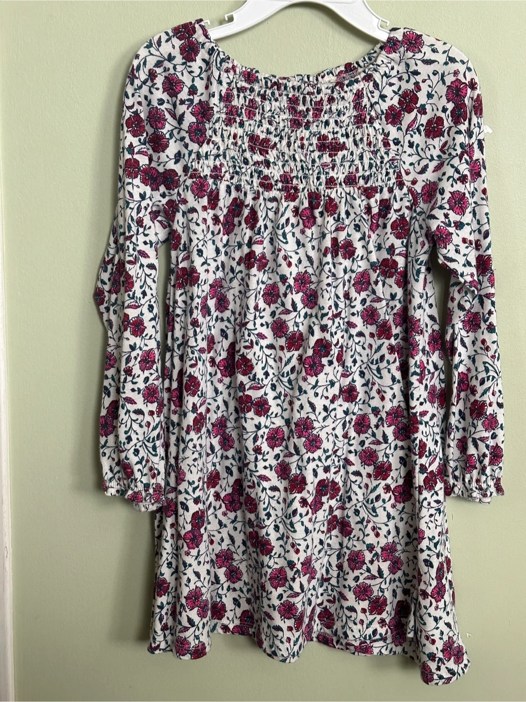 Kids clothing bundle 5-6Y, girls and boys - photo 5
