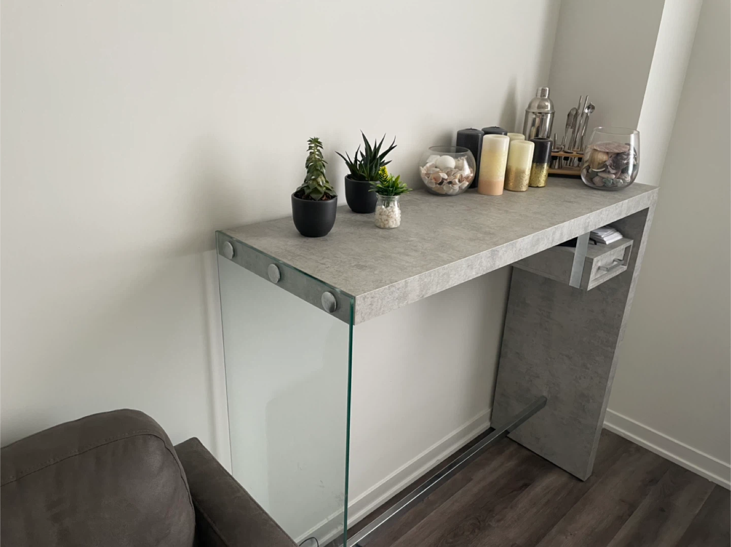 Modern Grey& Glass Console Table - photo 4