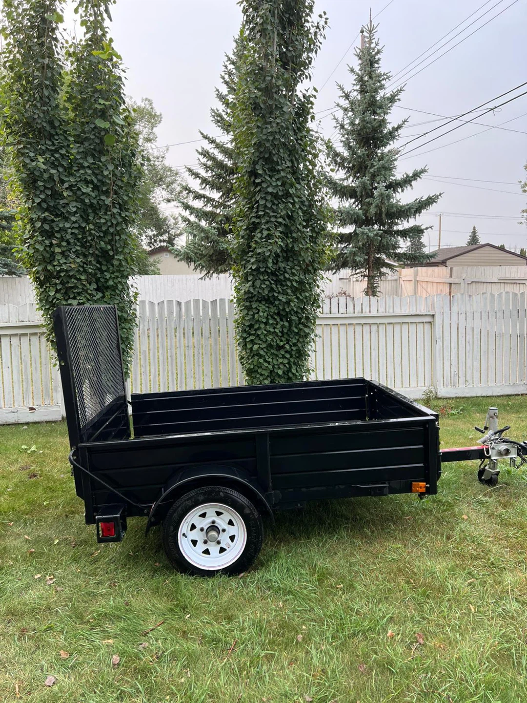 Utility Trailer - photo 3