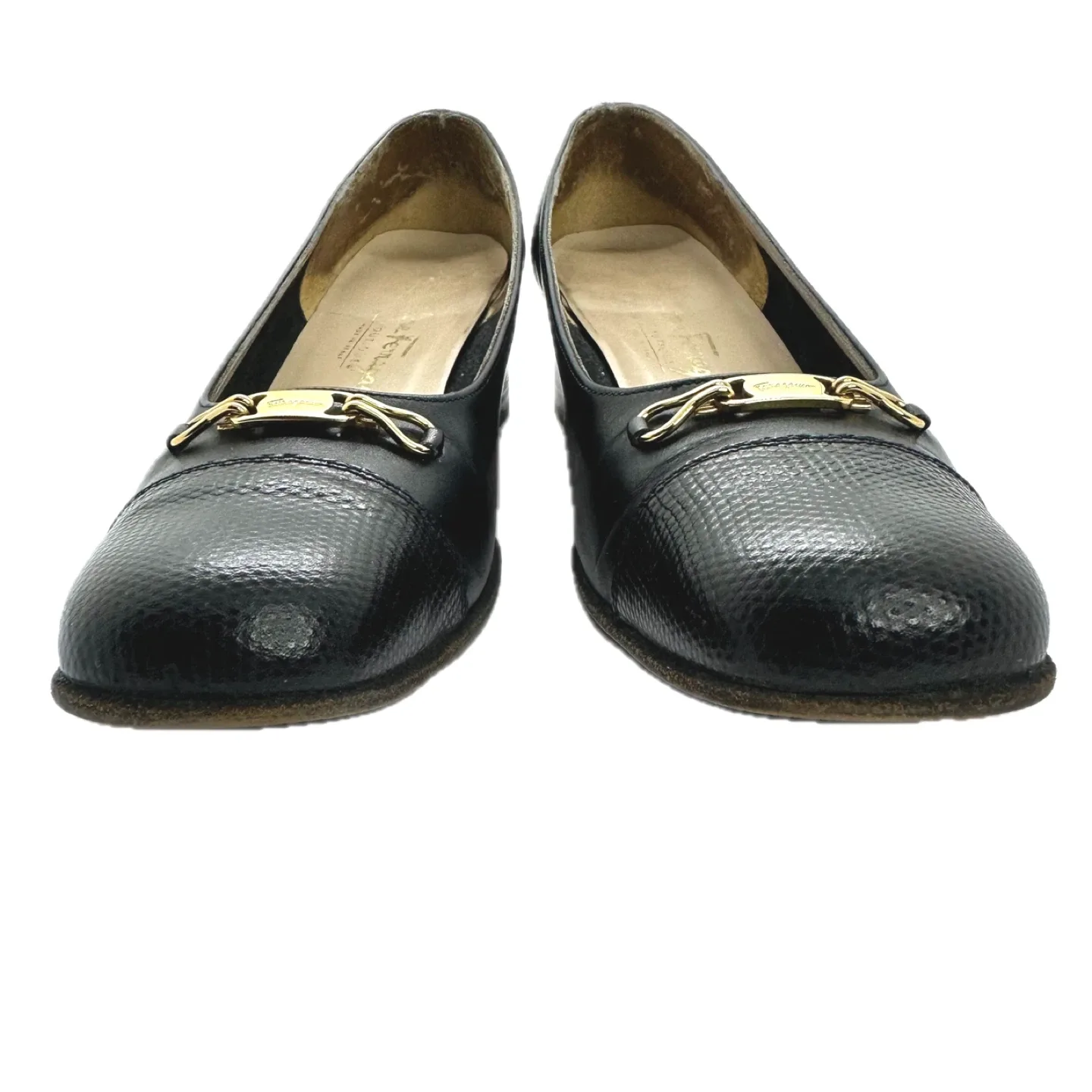 Salvatore Ferragamo Black Leather Block Heel Pumps Size 9AA image indicator(4)