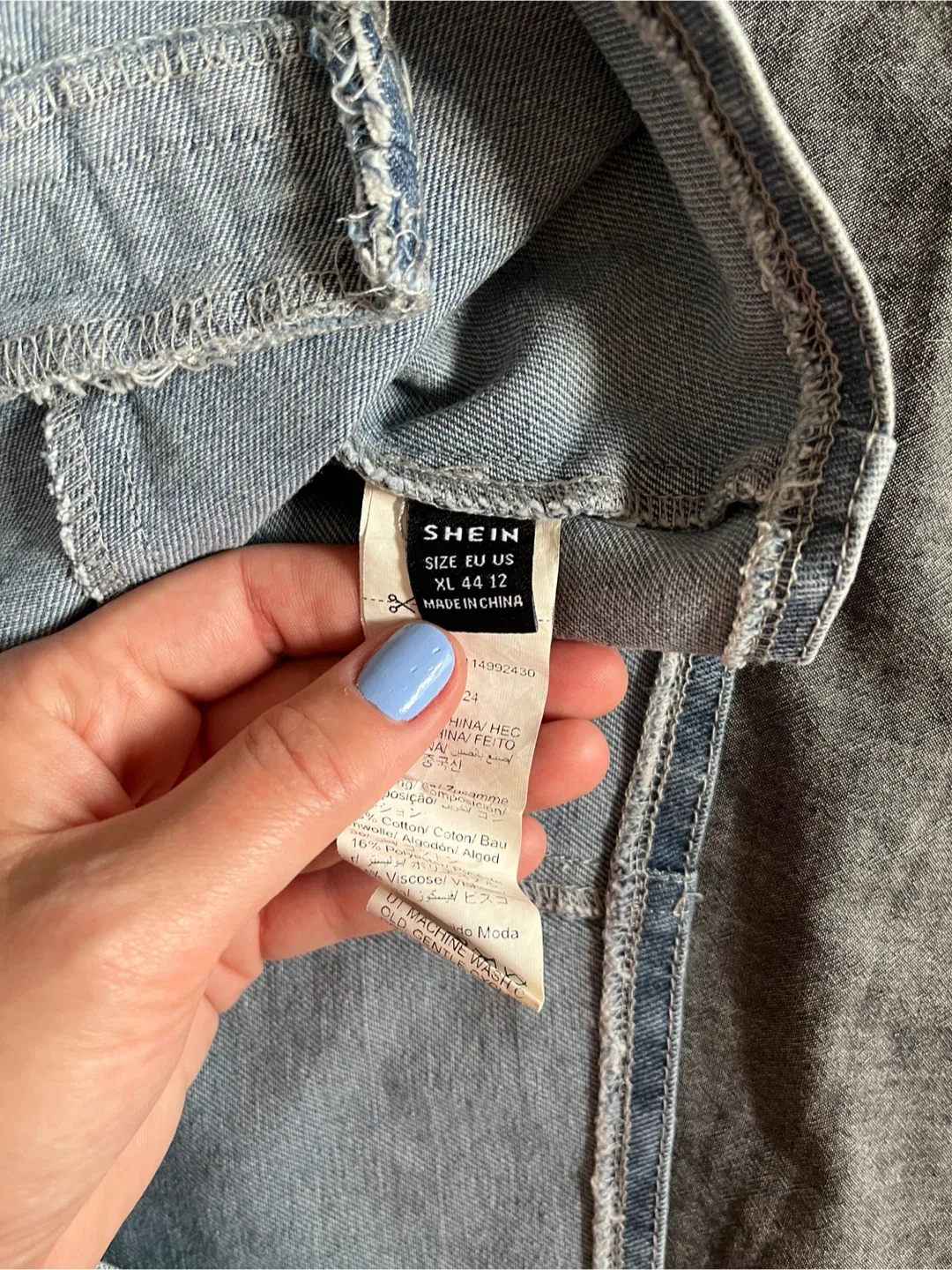Woman Denim Vest - Size XL image indicator(3)