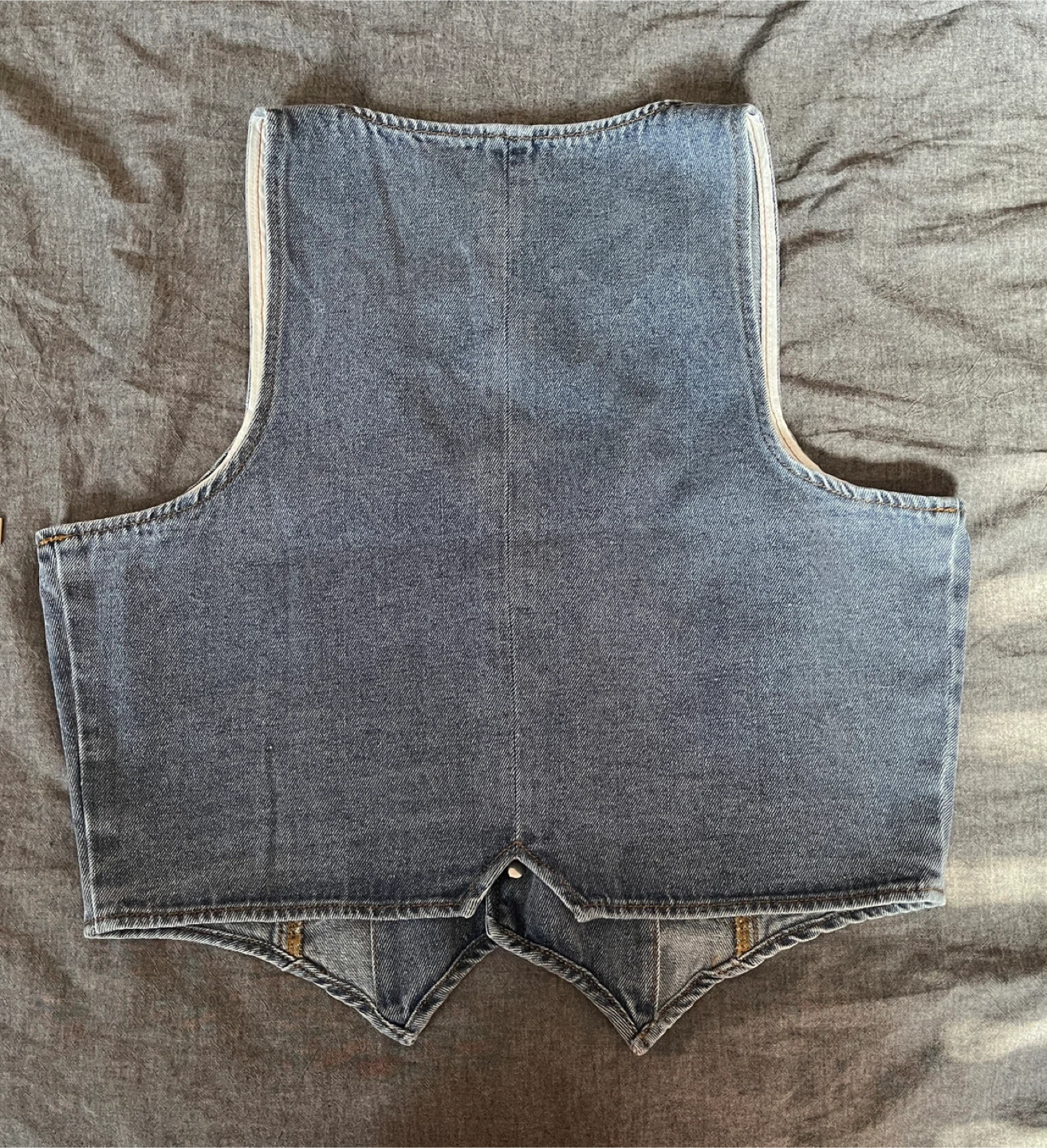 Woman cropped denim vest, size Large - photo 2