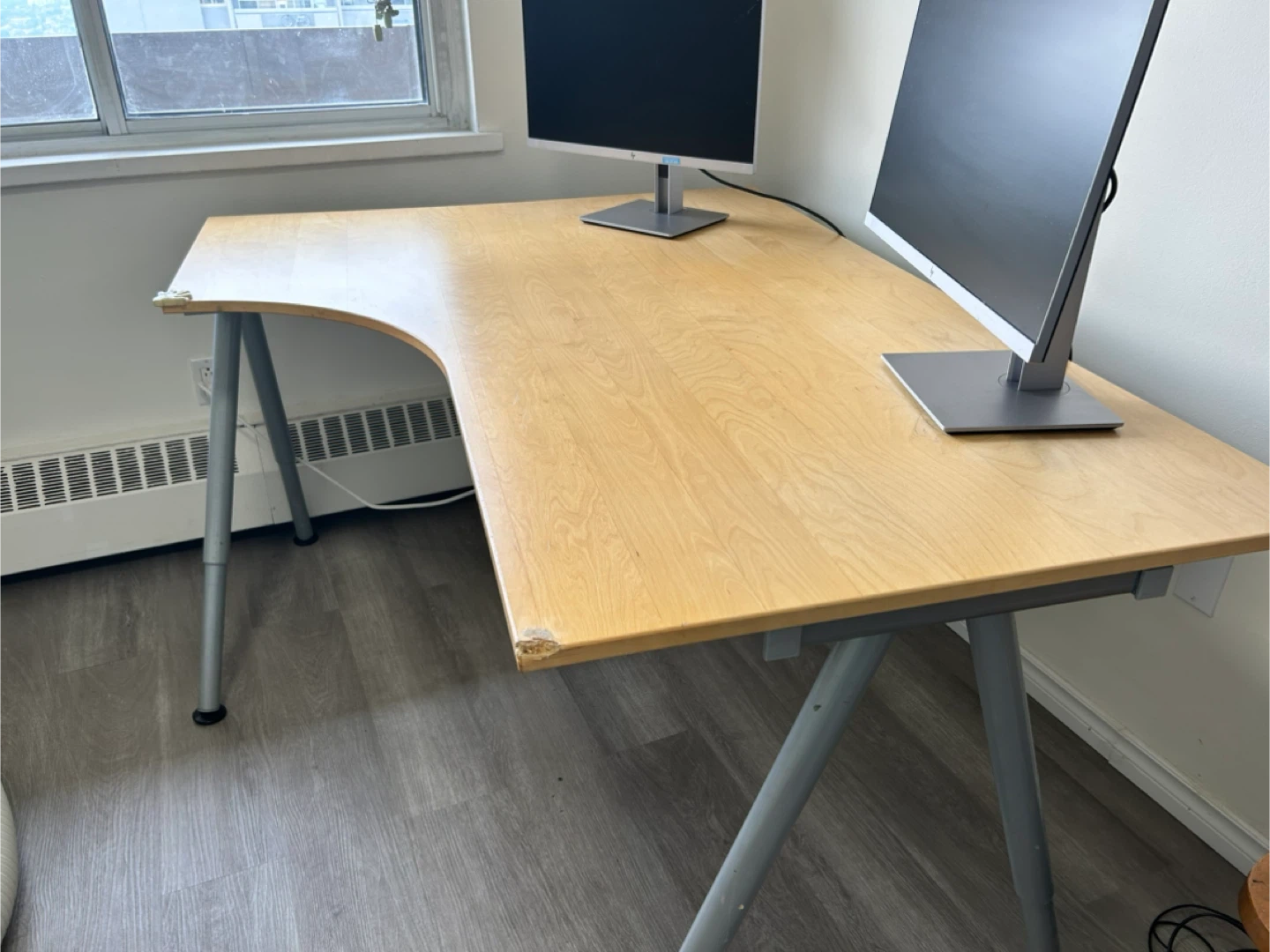 Ikea L-Shaped Corner Desk - Light Wood & Metal Silver Frame - photo 3