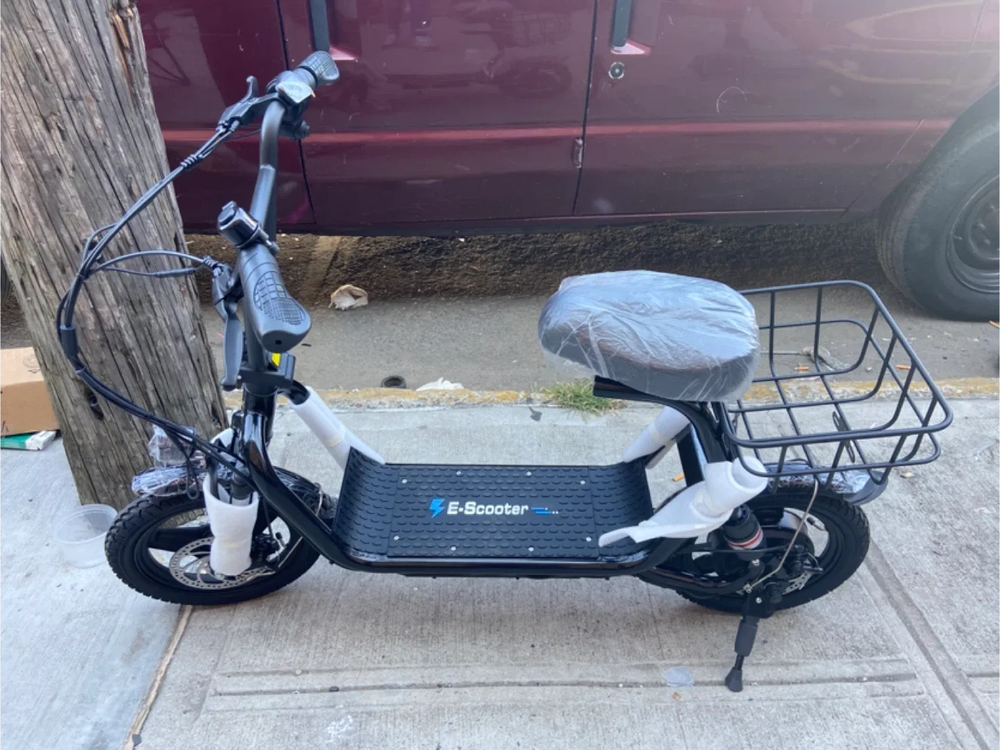 Electric E-Scooter Model P1 thumbnail
