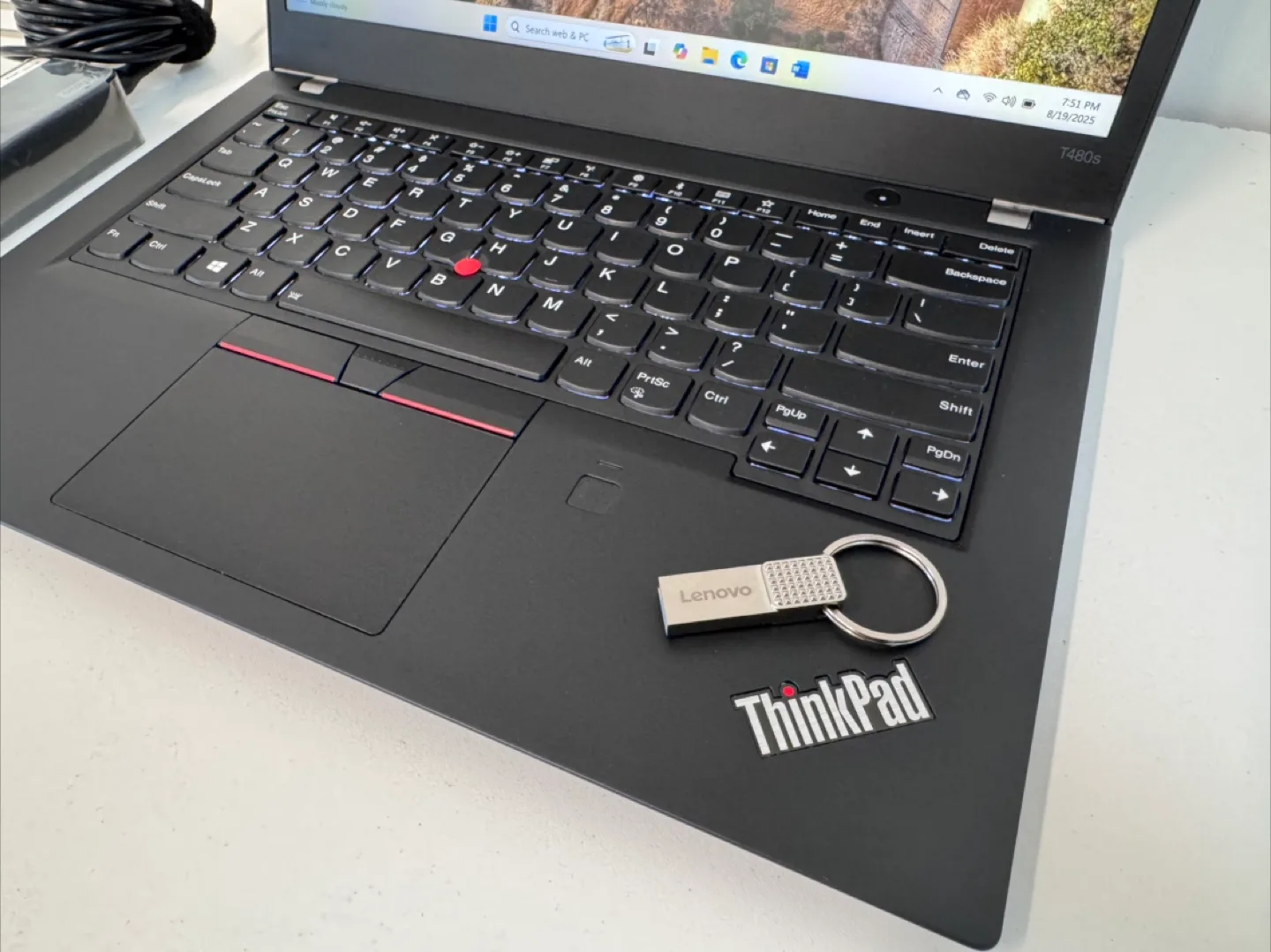 Lenovo ThinkPad T480S Laptop - Black image indicator(9)