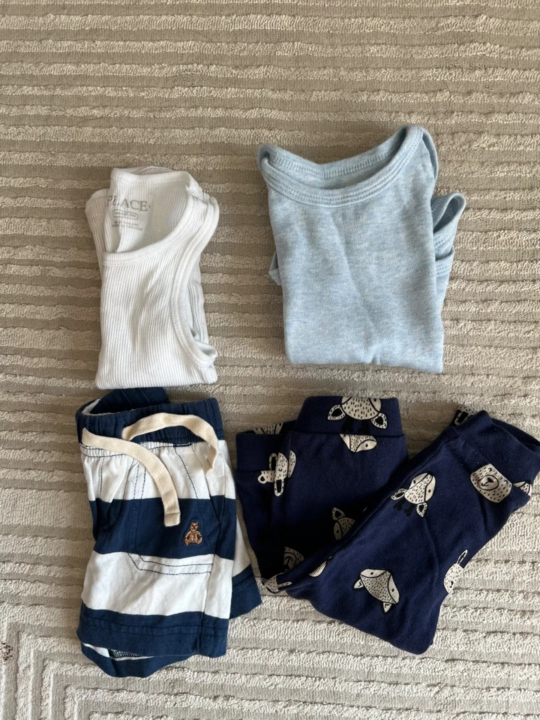 Baby Clothes Bundle - Various Brands & Sizes image indicator(4)